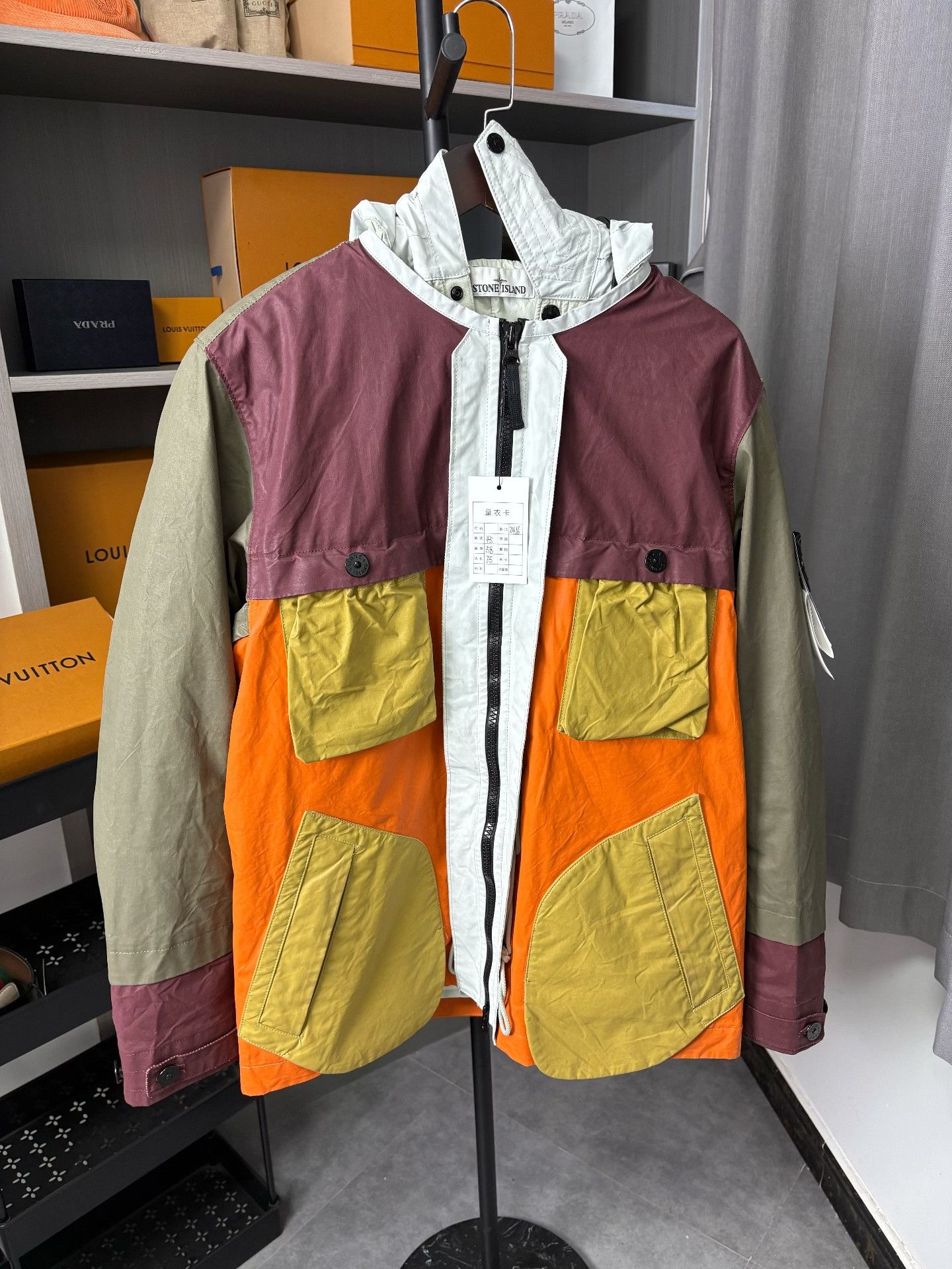 Stone Island Stone Island Multi Light Jacket L Men Size US L / EU 52-54 / 3 - 1 Thumbnail
