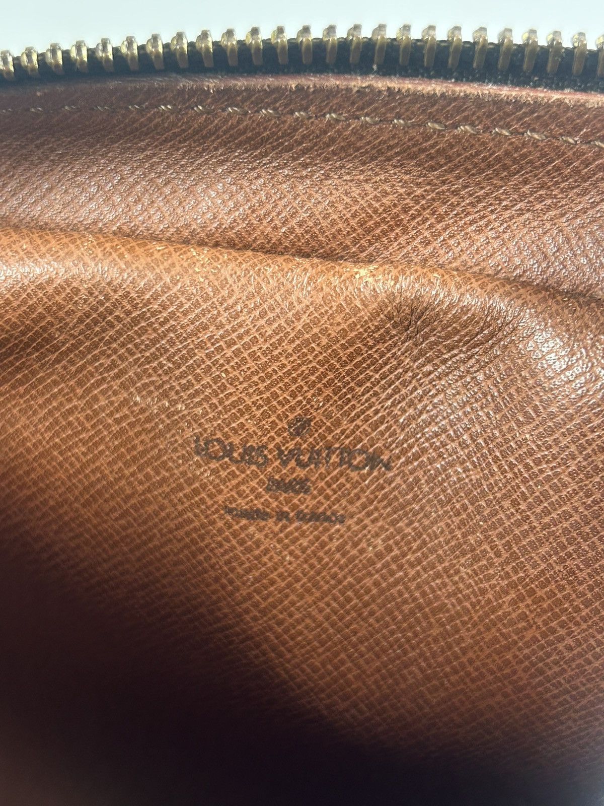 Louis Vuitton Louis Vuitton Monogram Crossbody Bag Size ONE SIZE - 5 Thumbnail