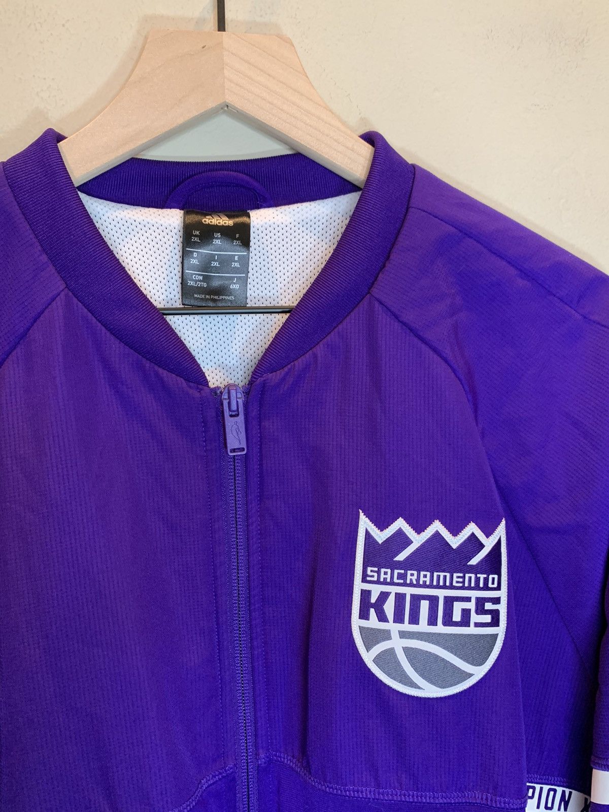 Adidas *RARE* Sacramento Kings NBA Adidas Team Issue Warm-Up Jacket Size US XXL / EU 58 / 5 - 6 Thumbnail