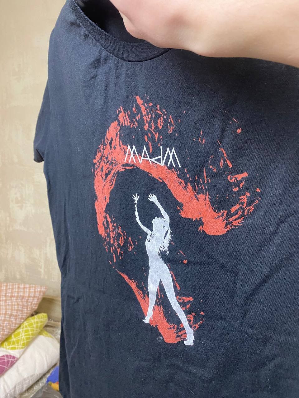 Band Tees 🔥 Melissa Auf der Maur Music Band T Shirt Hole Tinker Size US L / EU 52-54 / 3 - 5 Thumbnail