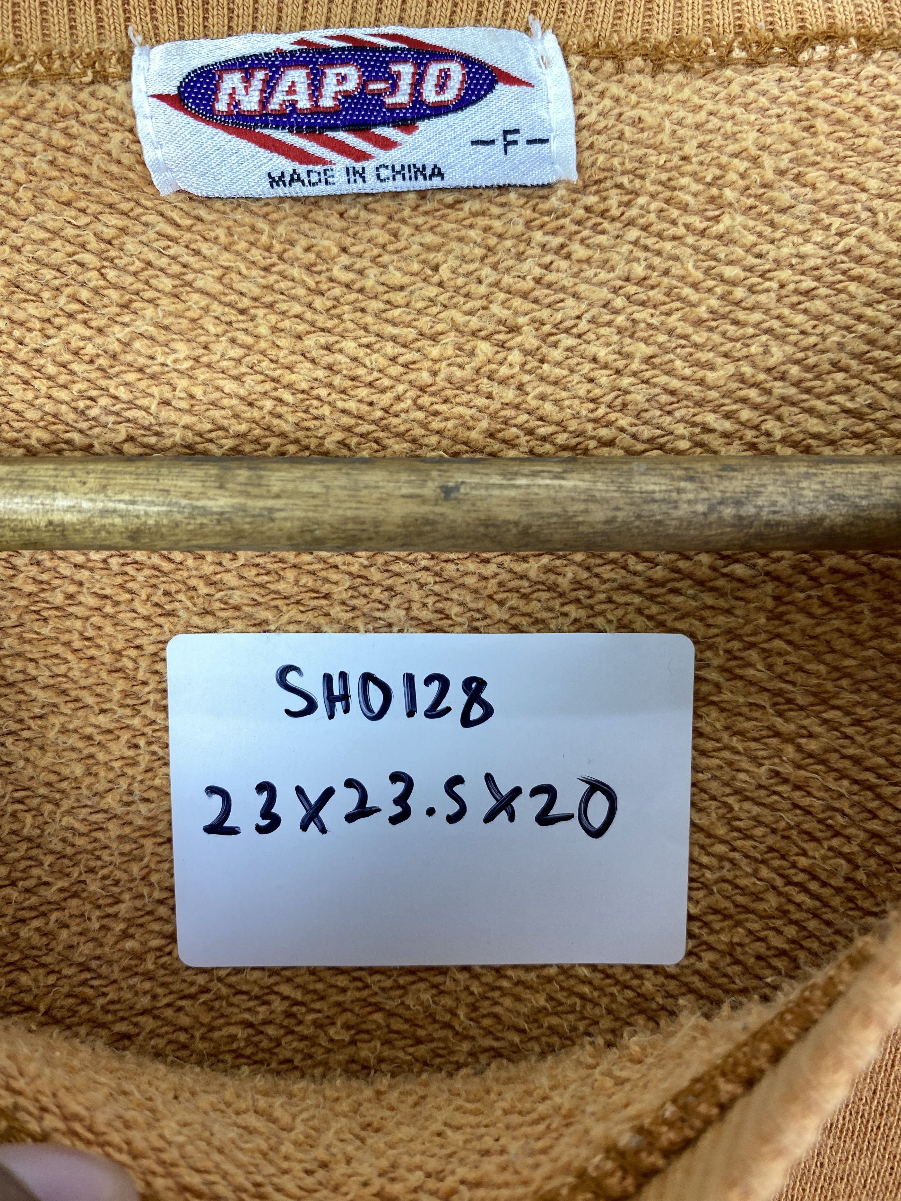 Japanese Brand Vintage Japanese Brand Wording Sweatshirt SH0128 Size US L / EU 52-54 / 3 - 9 Thumbnail