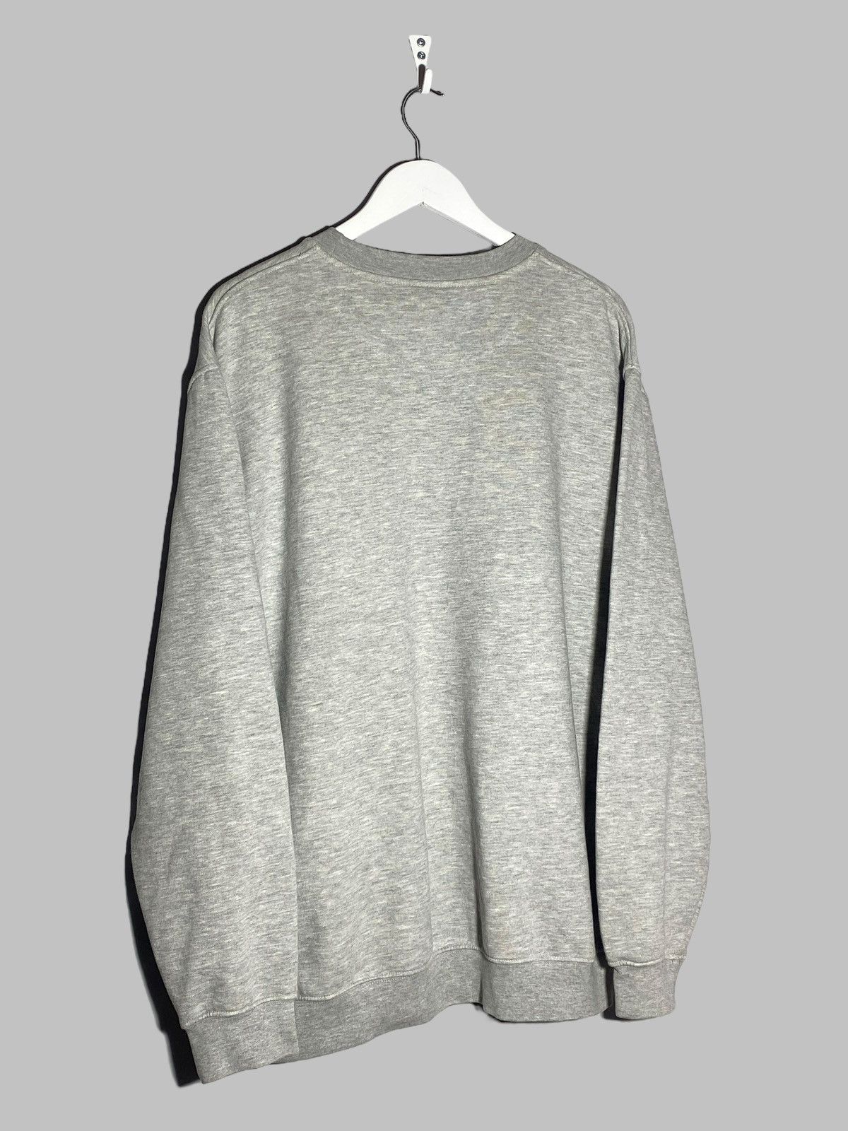 Nike 🔥 Y2K NIKE ESSENTIALS GRAY SWEATSHIRT MINIMAL VINTAGE VIBE Size US XL / EU 56 / 4 - 2 Thumbnail