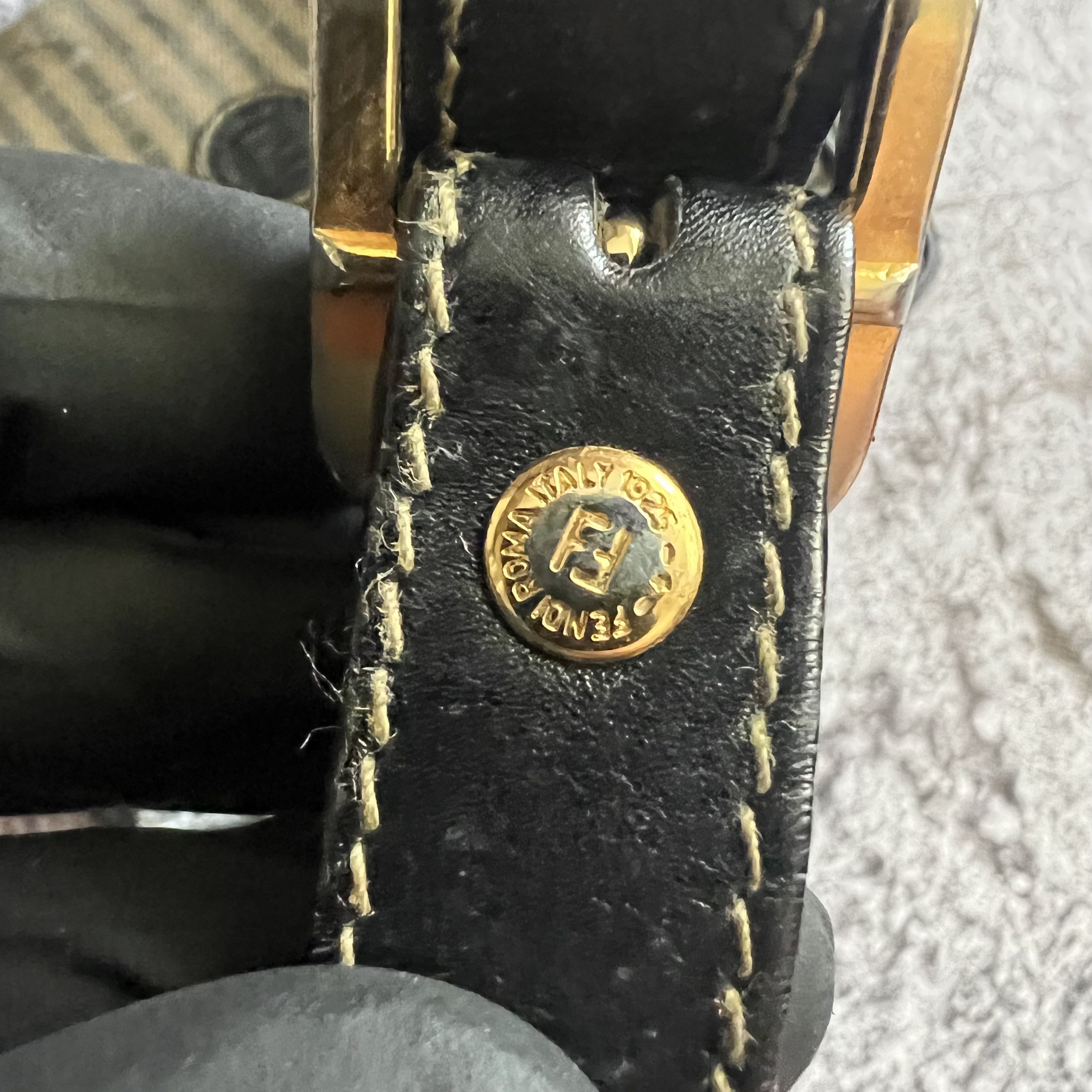 Fendi Vintage Fendi Bag Monogram Logo Made in Italy Size ONE SIZE - 12 Thumbnail