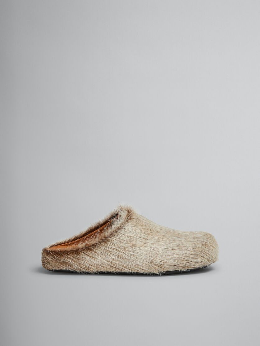 Marni o1w1db10426 Long-Haired Calfskin in Beige Size US 11 / EU 44 - 1 Thumbnail
