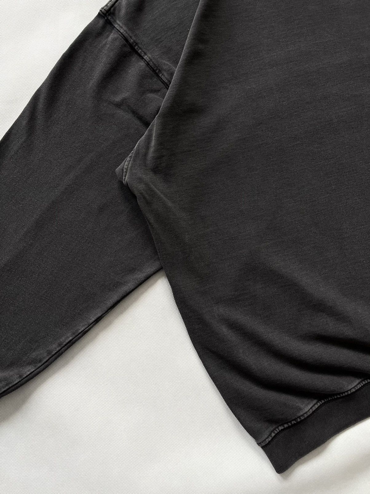 Yeezy YEEZY Season 5 Washed Dark Grey Blank Boxy Fit Crewneck Size US L / EU 52-54 / 3 - 4 Thumbnail