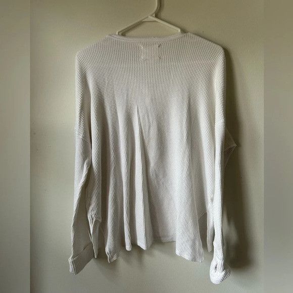 American Eagle Outfitters Aerie Offline White Henley Shirt Size S / US 4 / IT 40 - 3 Thumbnail
