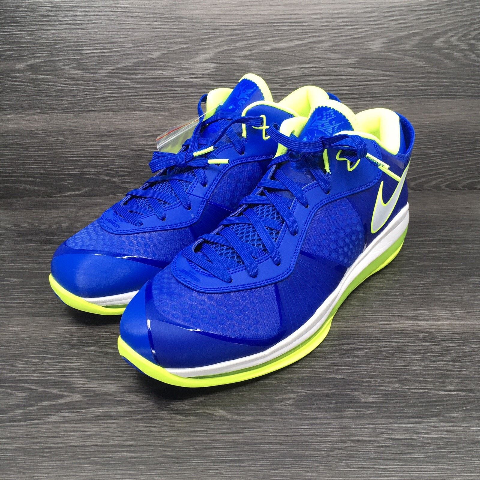 Nike Nike Lebron 8 V/2 Low, Volt | Size 13.5M [new] DN1581-400 Size US 13 / EU 46 - 1 Thumbnail