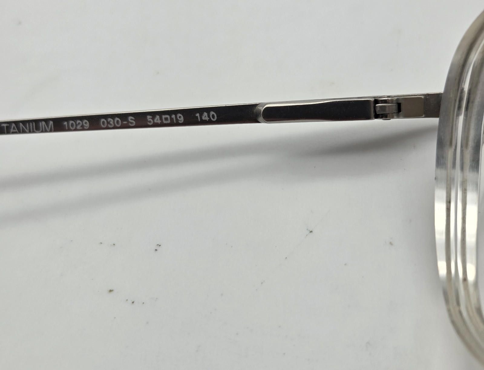 Other VTG Luxottica 1029 030-S 54-19-140 Titanium Eyeglass FRAMES Size ONE SIZE - 8 Thumbnail