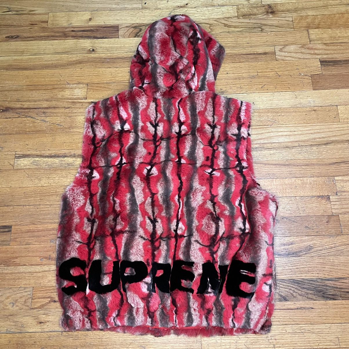 Supreme Supreme faux fur hooded vest Size US L / EU 52-54 / 3 - 2 Thumbnail