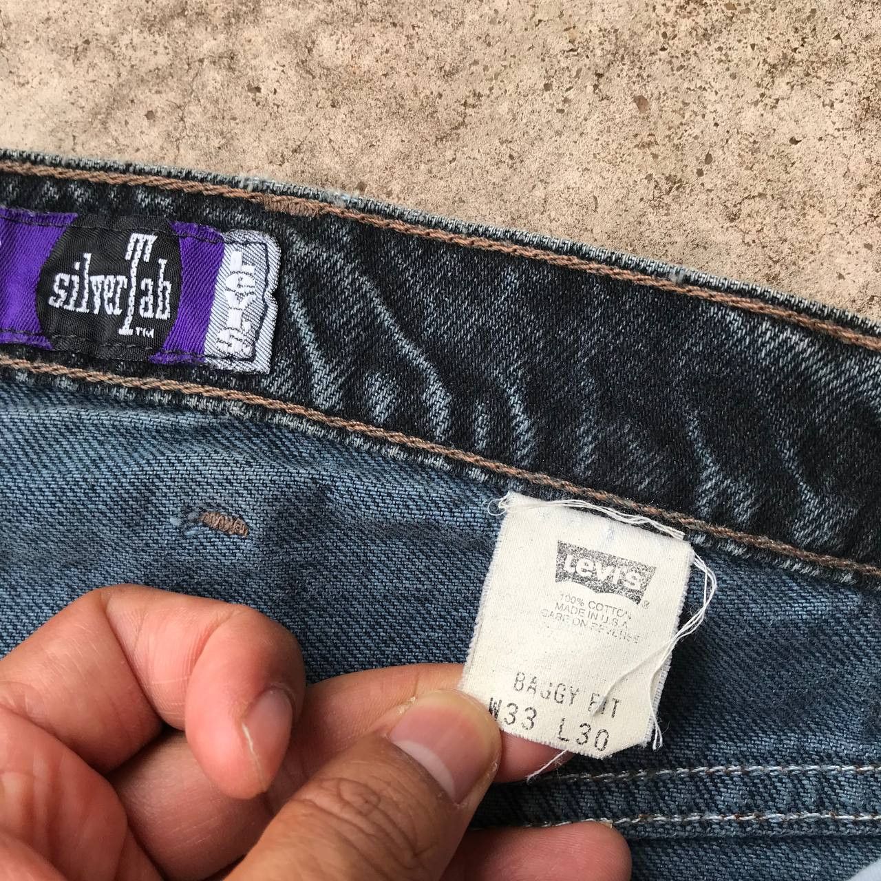 Levi's VINTAGE 1995 LEVIS SILVERTAB BAGGY FIT FADED BLACK Size US 32 / EU 48 - 10 Thumbnail