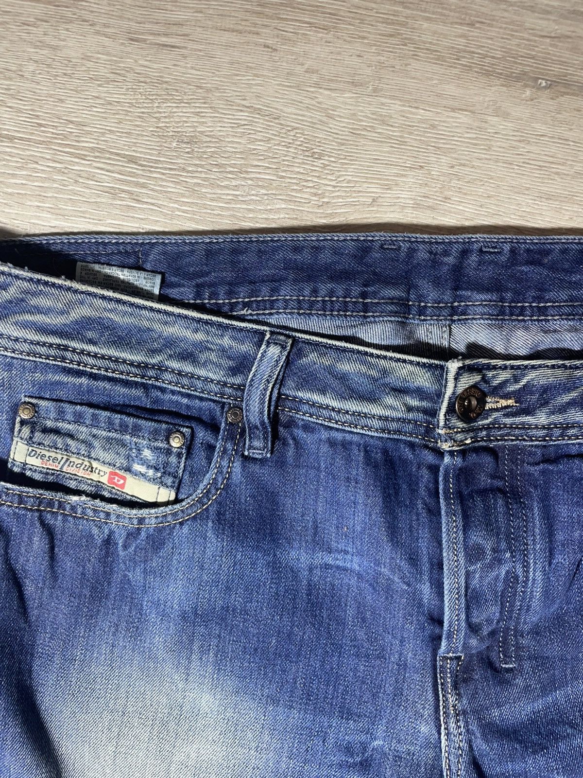 Diesel Diesel Vintage Bootcut Jeans Y2K Era Made in Italy W36 L32 Size US 36 / EU 52 - 3 Thumbnail