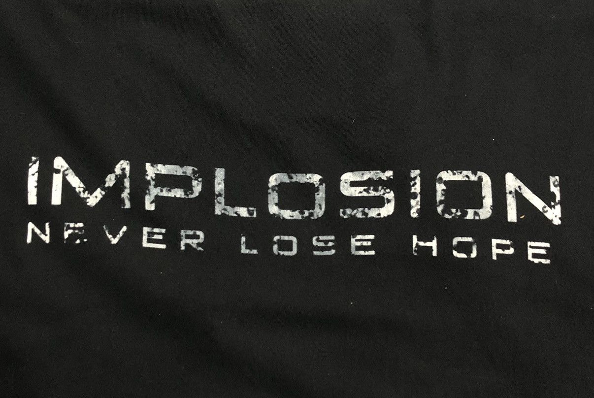Anime Vintage Avalon Implosion Never Lose Hope T-Shirt Size US L / EU 52-54 / 3 - 4 Thumbnail