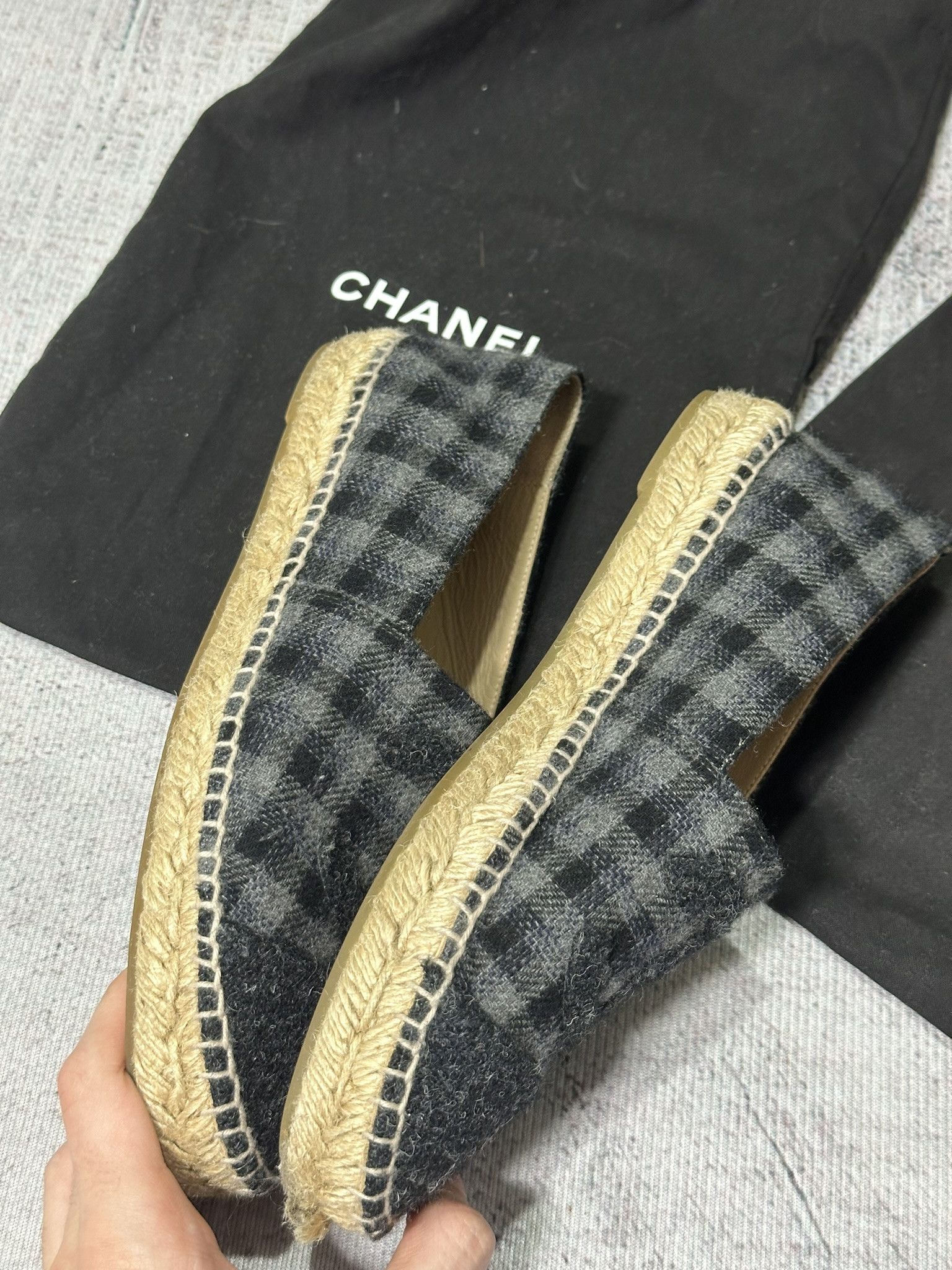 Chanel Chanel Espadrilles Flannel CC Logo Gray Wedge Shoes Size US 7 / IT 37 - 7 Thumbnail