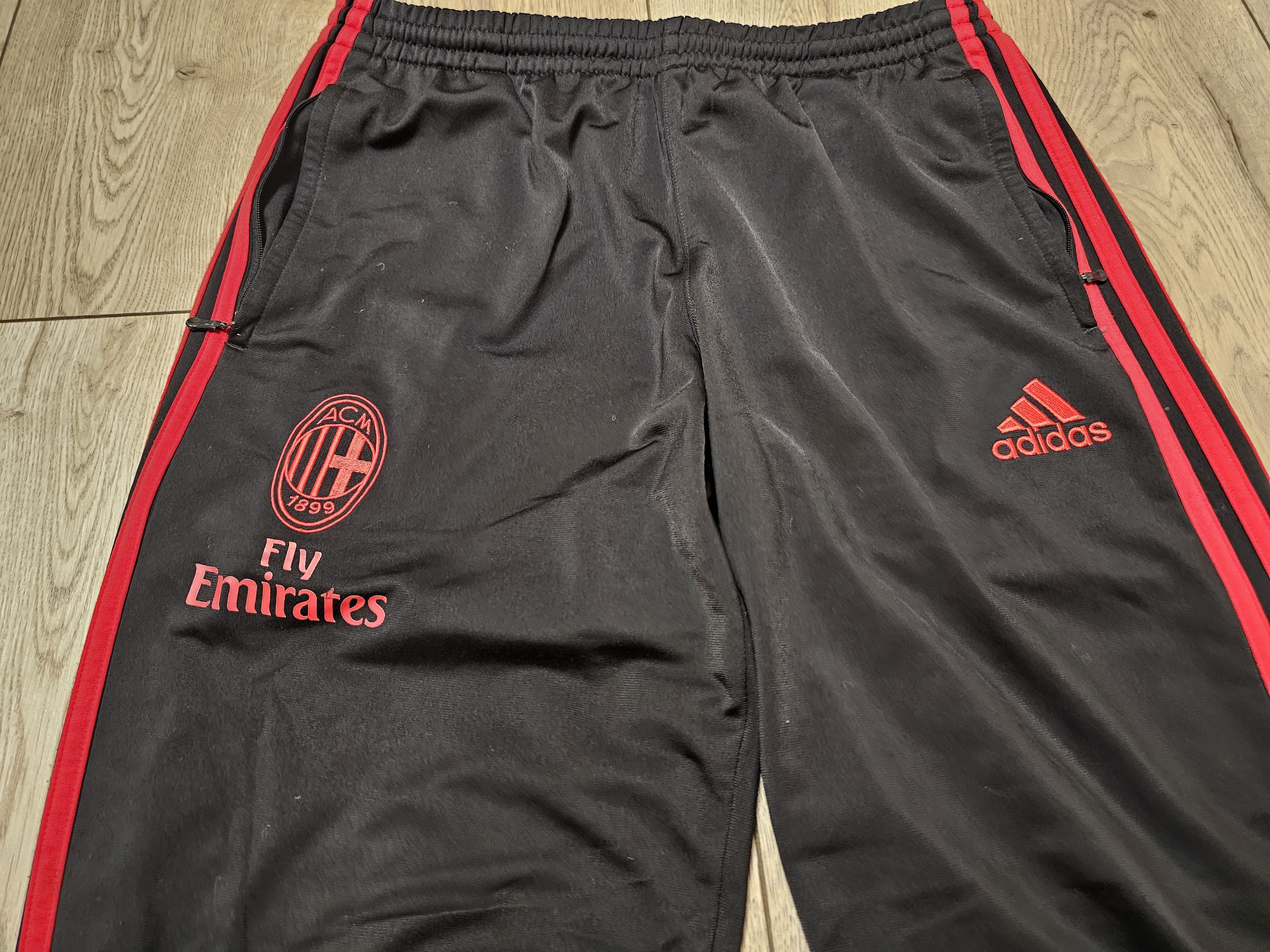 Adidas AC MILAN 2011 2012 TRACKSUIT FOOTBALL TRACKSUIT SOCCER Size US M / EU 48-50 / 2 - 9 Thumbnail