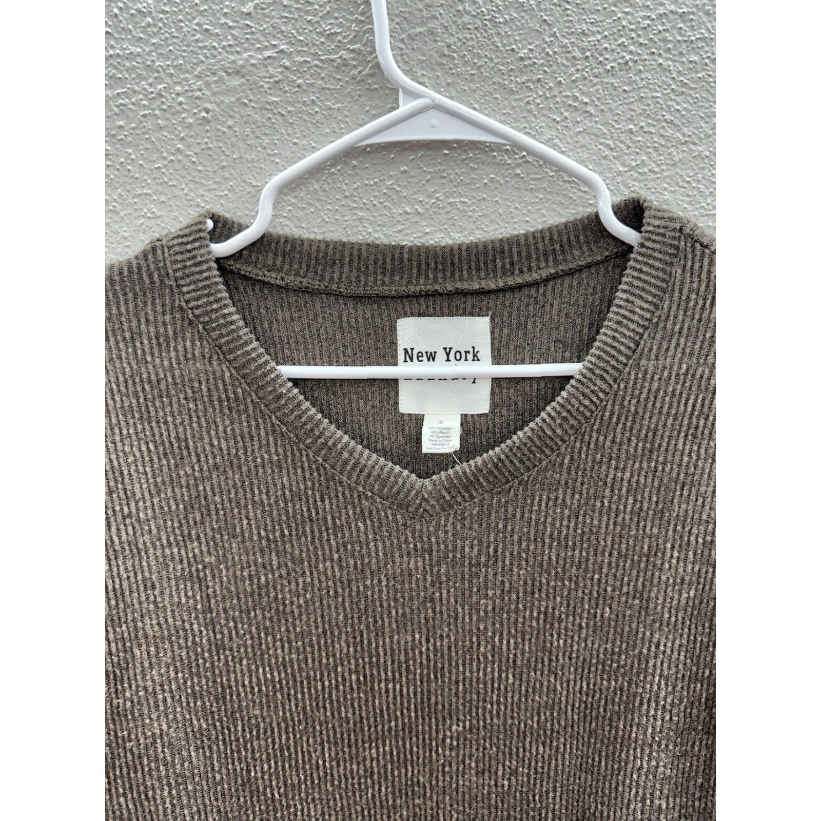 Vintage New York Laundry Sweater Womens Small Brown Ribbed Long Sleeve V-Neck Size S / US 4 / IT 40 - 4 Thumbnail
