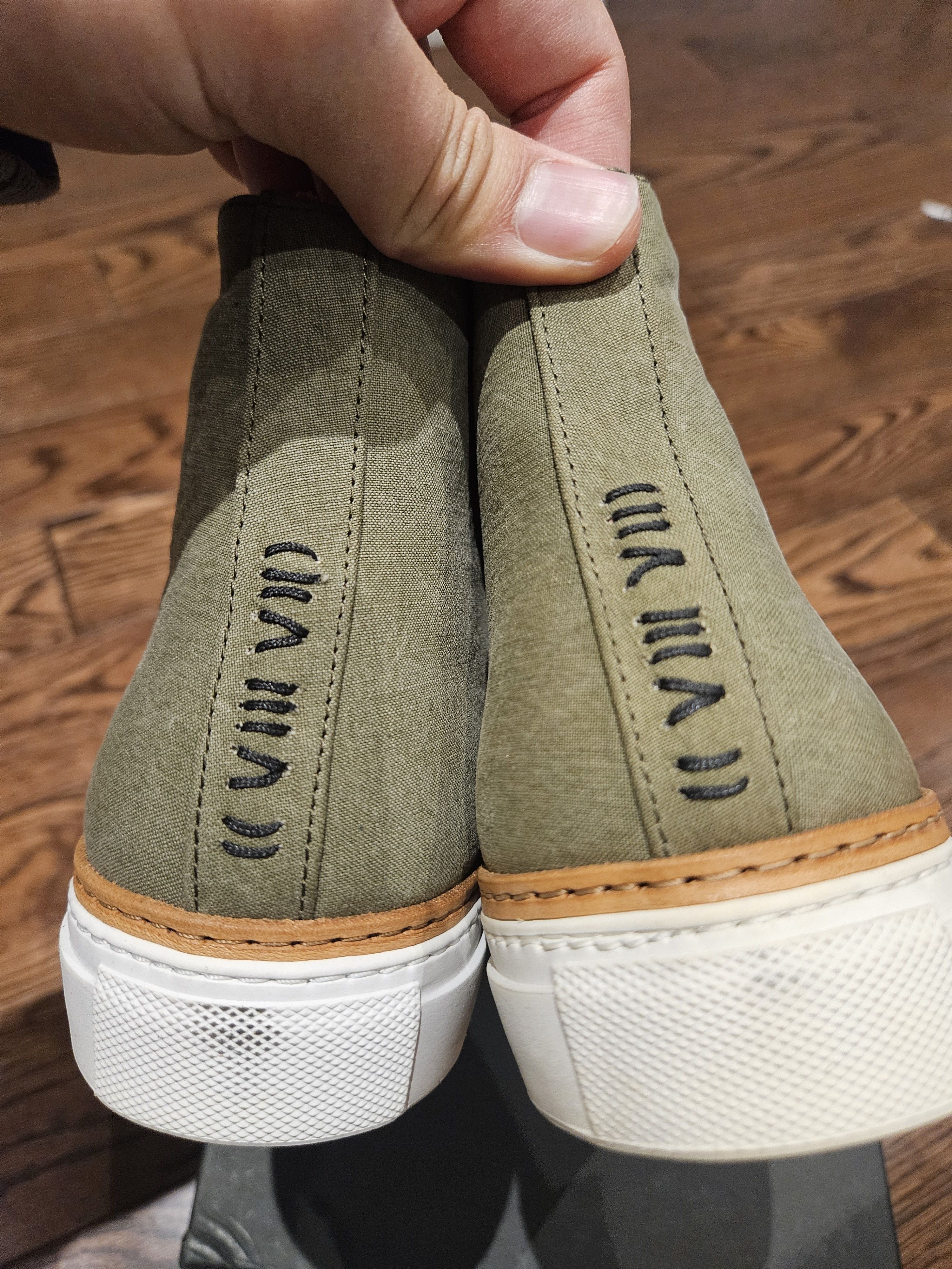 Mulberry (80% off STORE CLOSURE) Mulberry No. 288, Olive size 7 Size US 7 / EU 40 - 8 Thumbnail