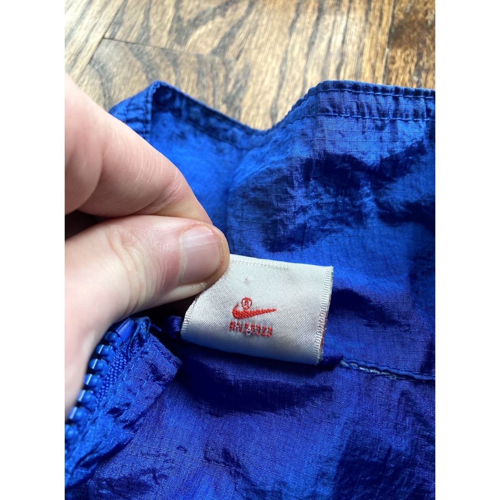 Nike VINTAGE Nike Jacket Mens Large Blue Anorak Windbreaker Retro 90s Size US L / EU 52-54 / 3 - 7 Thumbnail