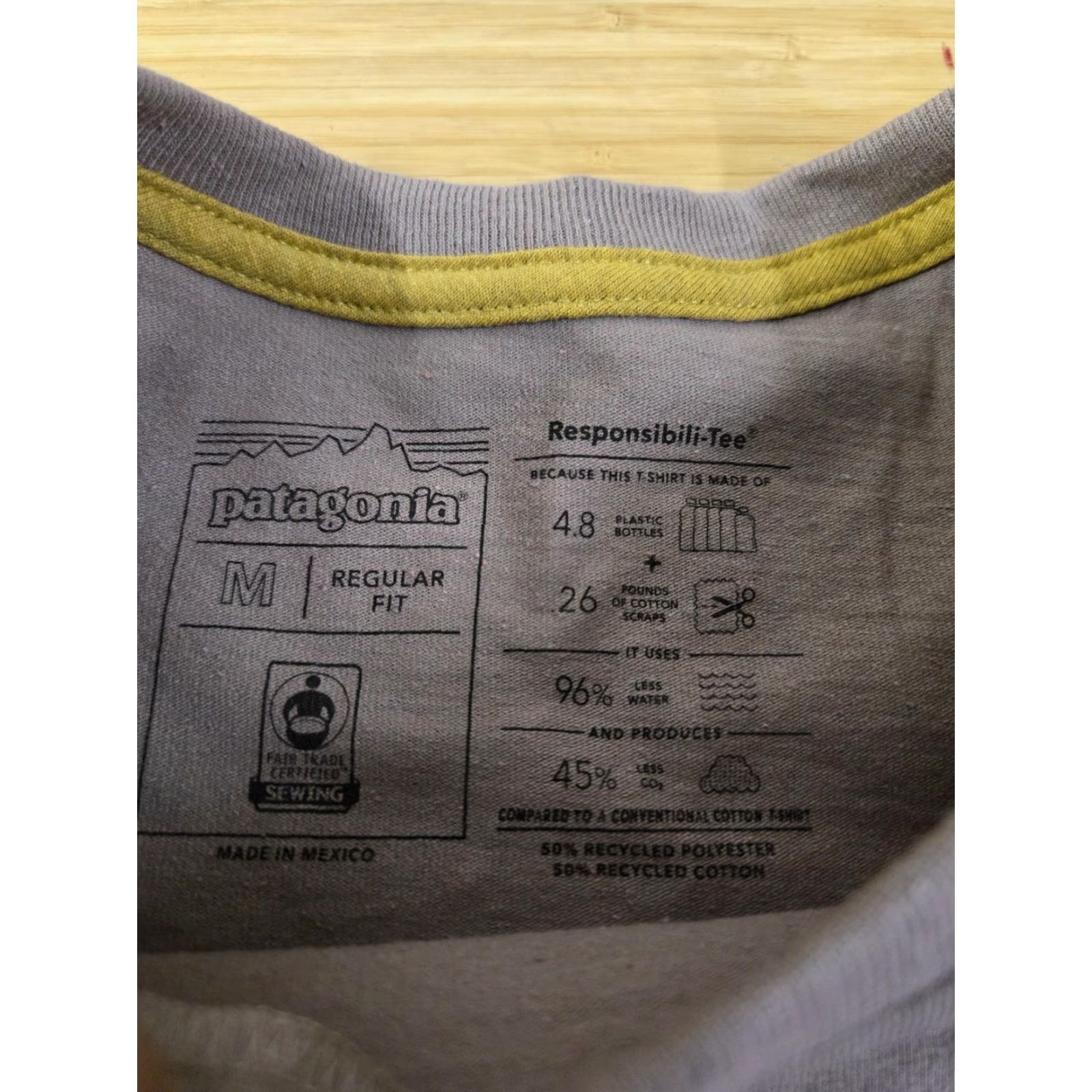 Patagonia Patagonia Shirt Mens Medium Responsibili-Tee Pocket Climbing Wilderness Graphic Size US M / EU 48-50 / 2 - 5 Thumbnail