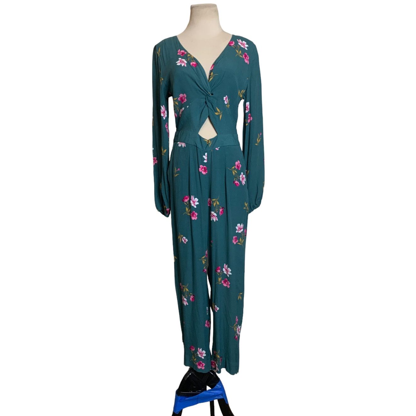 Abercrombie & Fitch Abercrombie & Fitch floral long sleeves jumpsuit size Small Size 27" / US 4 / IT 40 - 1 Thumbnail