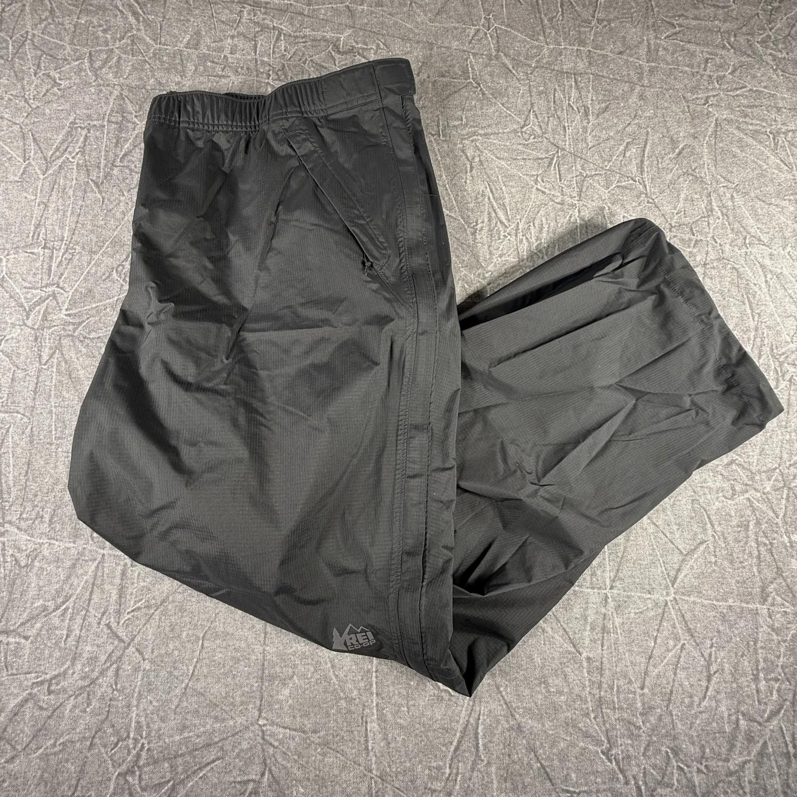 Other REI Pants Men's 3XL Black Co-Op Peak 2.5L NEW Size US 44 / EU 60 - 1 Thumbnail
