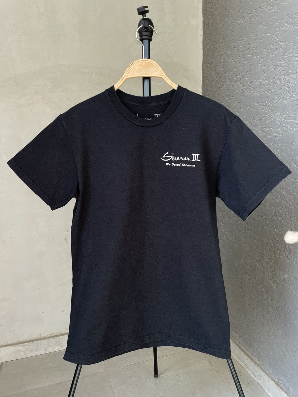 Japanese Brand × Nintendo × Vintage RARE Shenmue III We Saved SEGA Japan Official Promo Tshirt Size US M / EU 48-50 / 2 - 4 Thumbnail