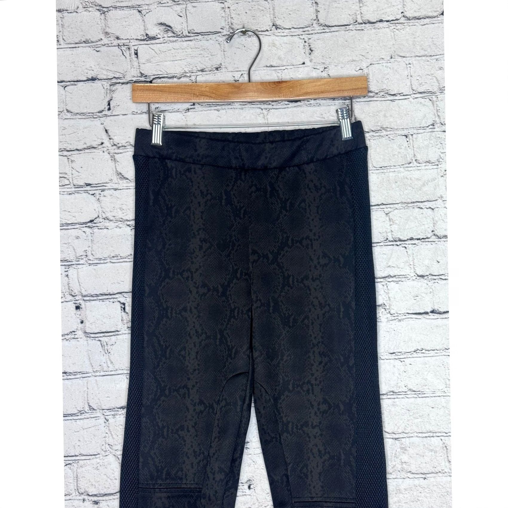 Zara ZARA W&B Collection Black Snake Print Leggings Womens M Pants Leggings Casual Activewear Gym & Training Yoga Mens Women Girls Boys Size 32" / US 10 / IT 46 - 5 Thumbnail