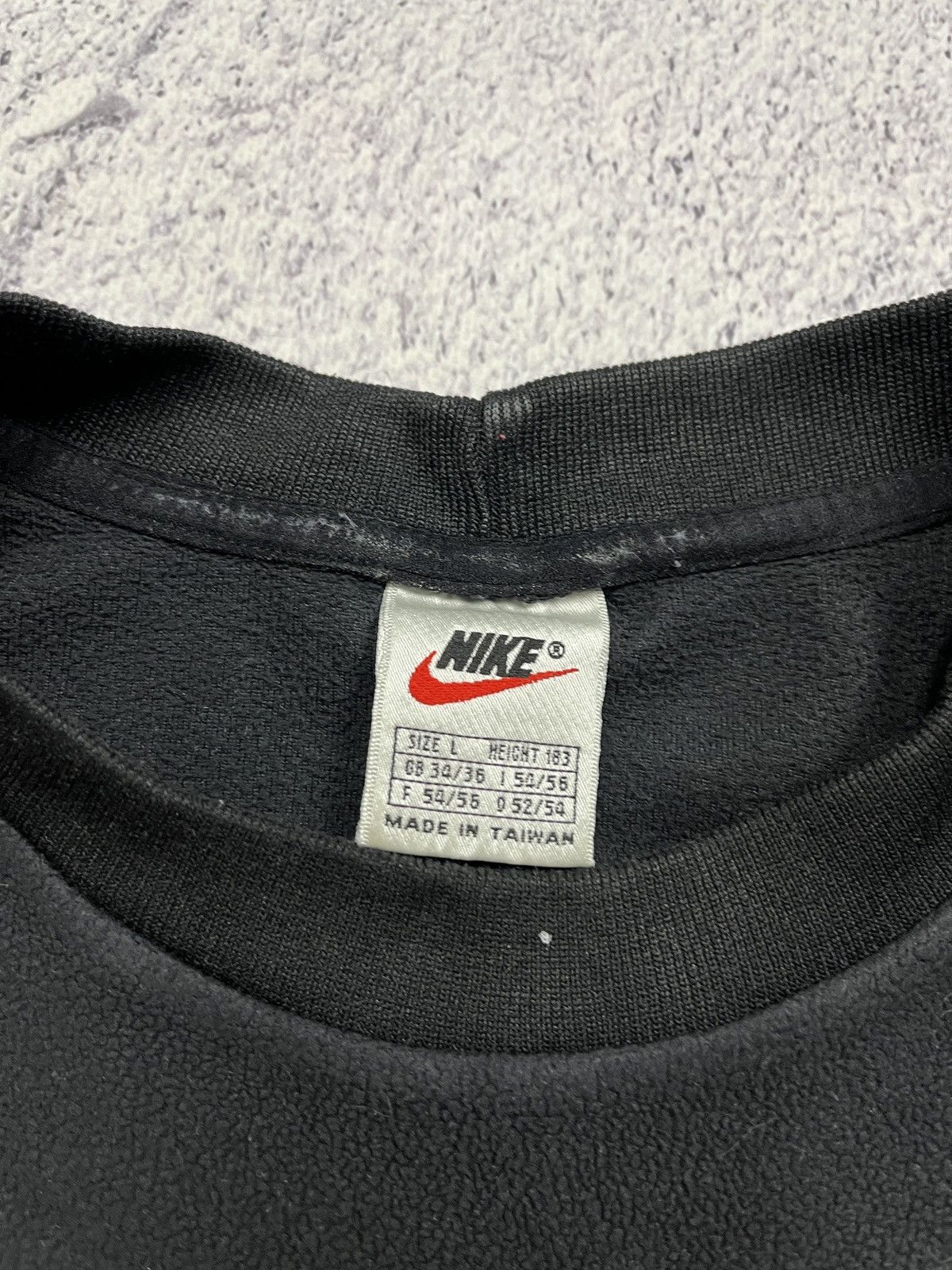Nike Fleece Rare Sweatshirt Nike Teddy Vintage Mini Swoosh Y2k Size US L / EU 52-54 / 3 - 13 Thumbnail