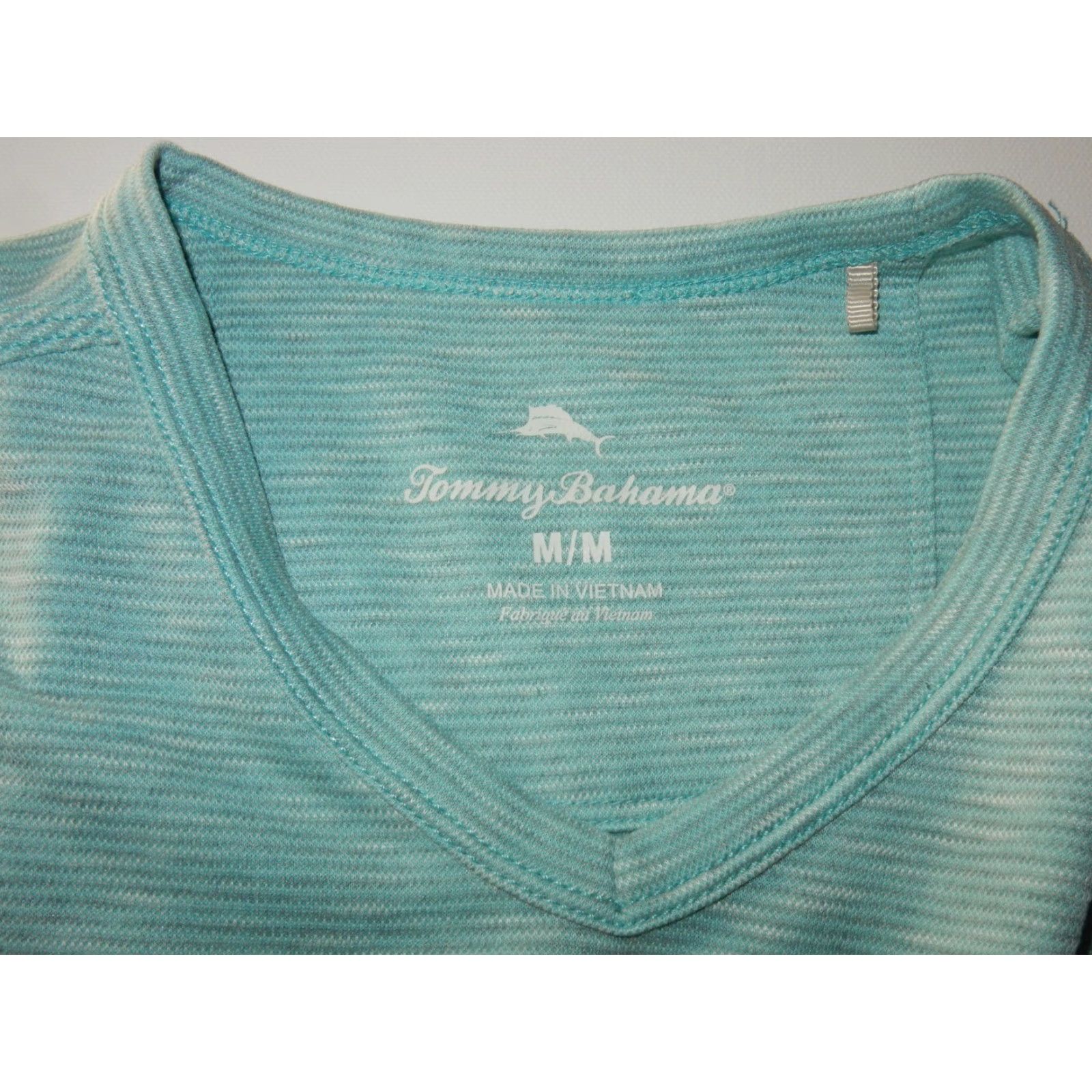 Tommy Bahama Tommy Bahama T-Shirt Men's V Neck Tencel Blend Size M Green Shirt Size US M / EU 48-50 / 2 - 4 Thumbnail