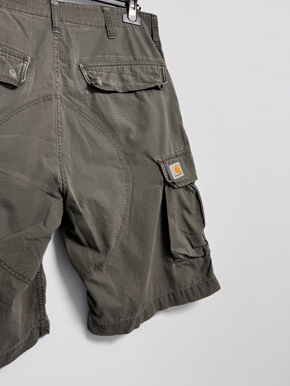 Other Carhartt Vintage Y2K style hype cargo shorts Size US 32 / EU 48 - 5 Thumbnail