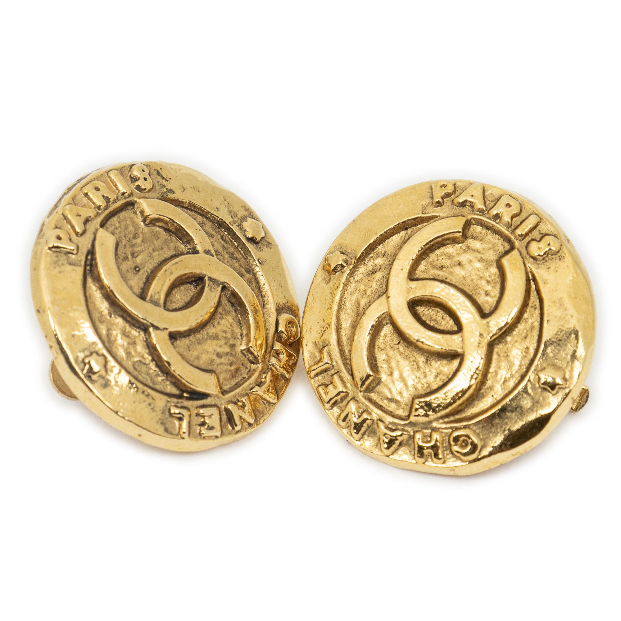 Chanel CC Round Clip On Earrings Size ONE SIZE - 1 Thumbnail