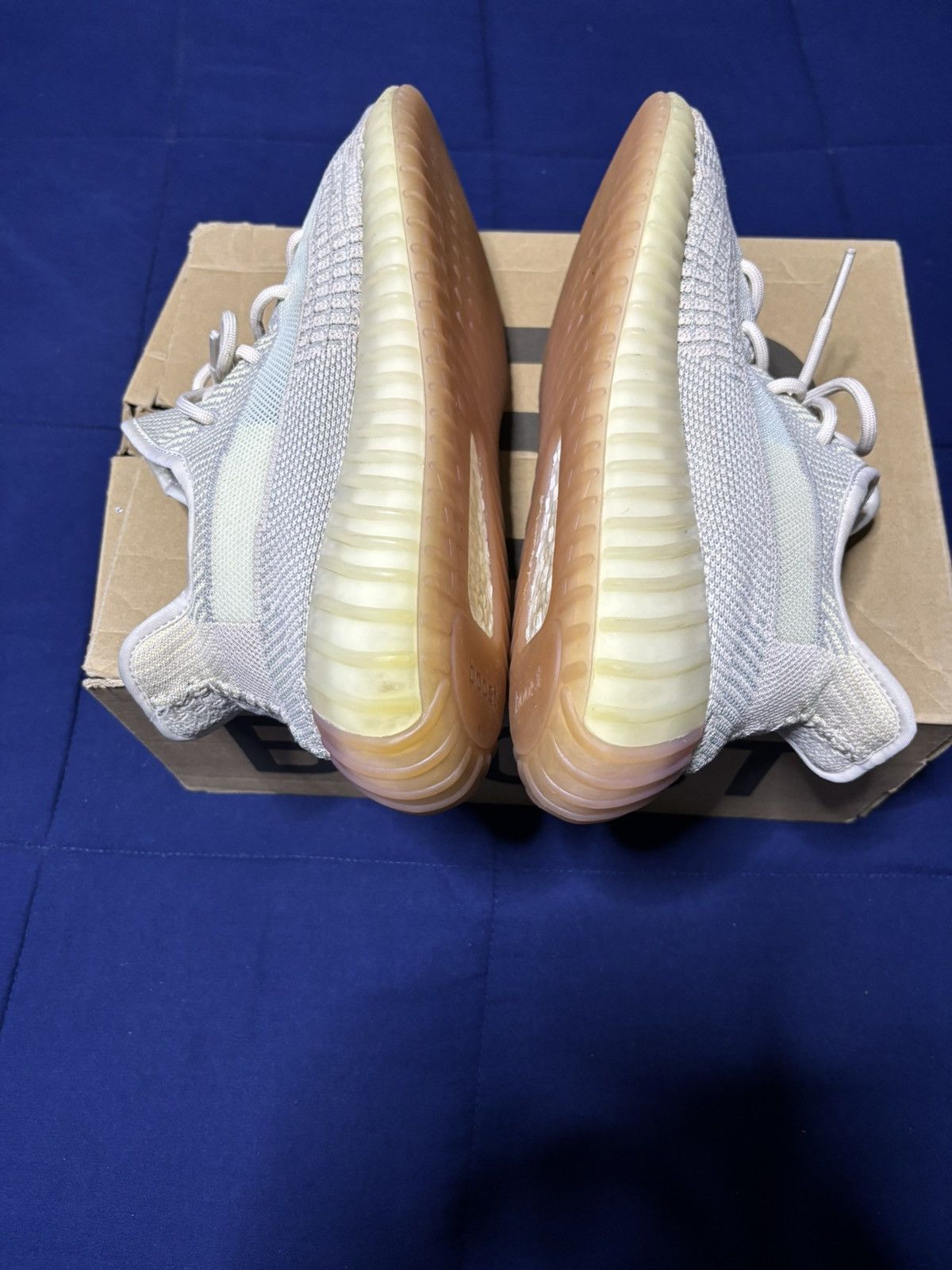 Adidas Adidas Yeezy Boost 350 Citrin Non-Reflective 2019 Size 10.5 Size US 10.5 / EU 43-44 - 2 Thumbnail