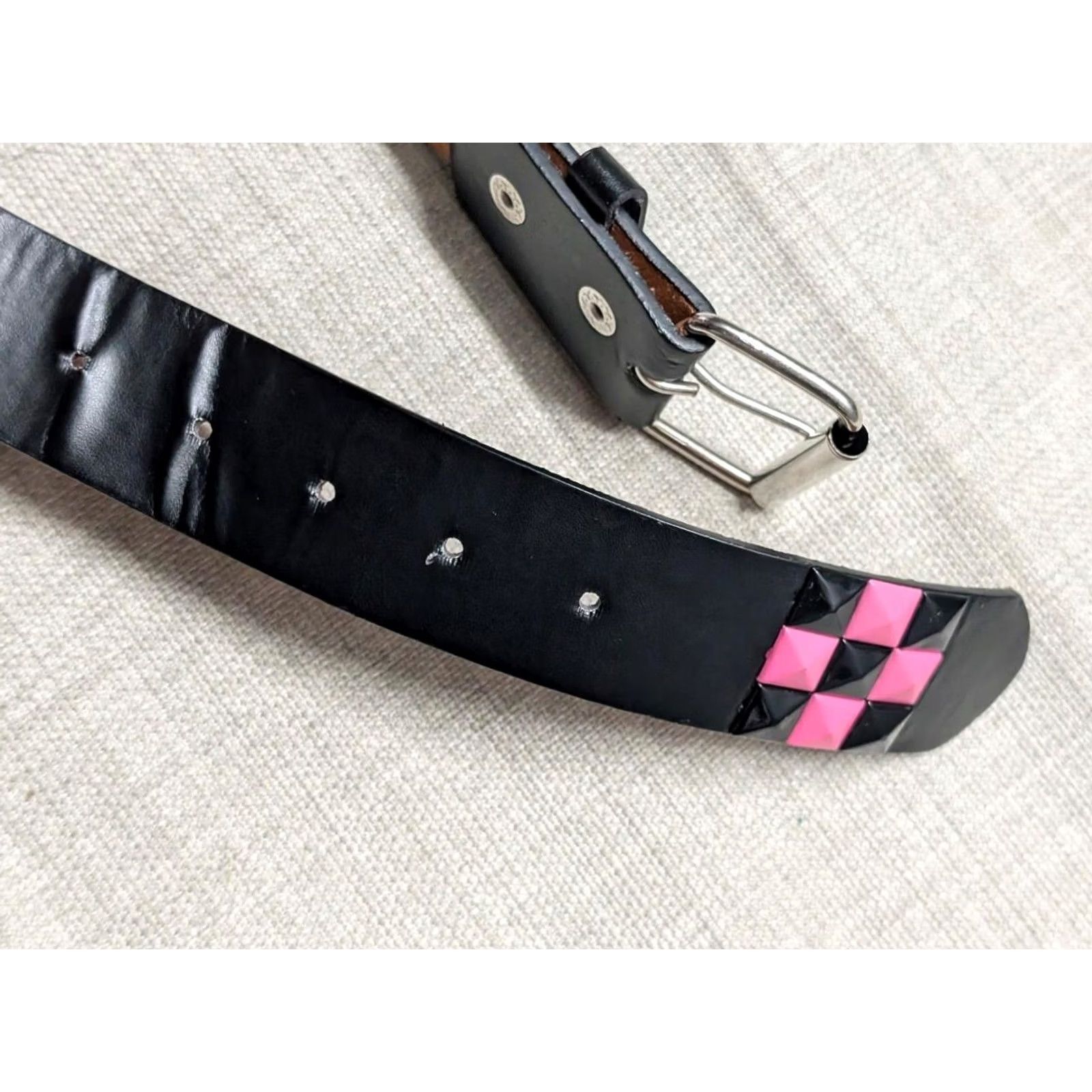 Hot Topic VINTAGE pink NIKEL? belt no Size 36 - 6 Thumbnail