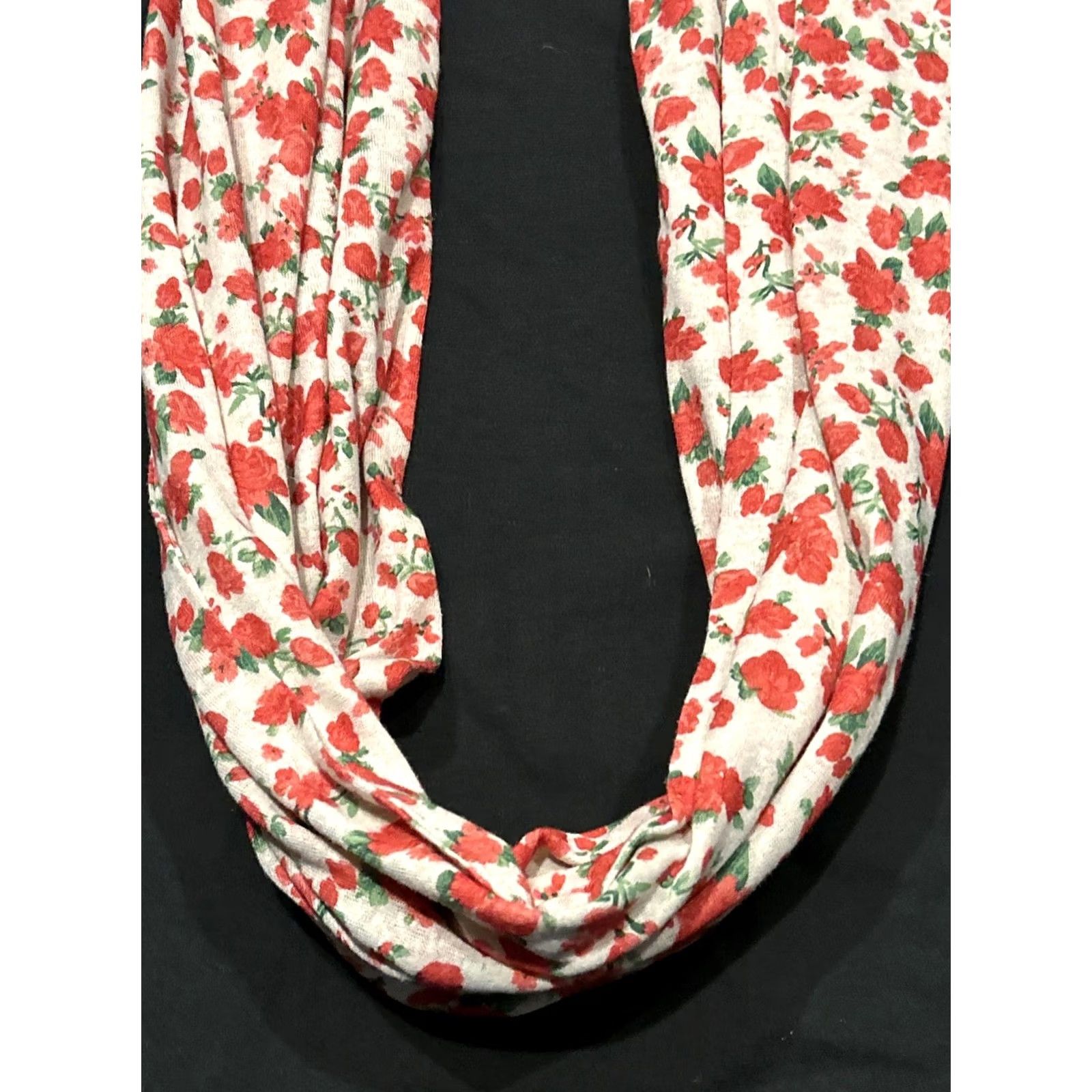 Vintage VINTAGE Never A Wallflower Infinity Scarf Wrap Flowers White Pink One Size Size ONE SIZE - 4 Thumbnail