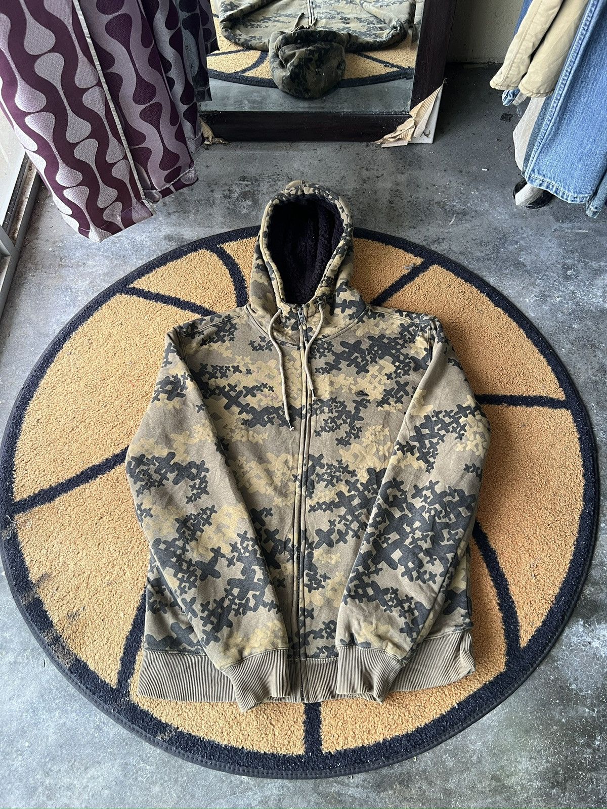 Quiksilver 🔥Quiksilver Camo Deep Pile Sherpa Zipper Hoodie Size US M / EU 48-50 / 2 - 2 Thumbnail
