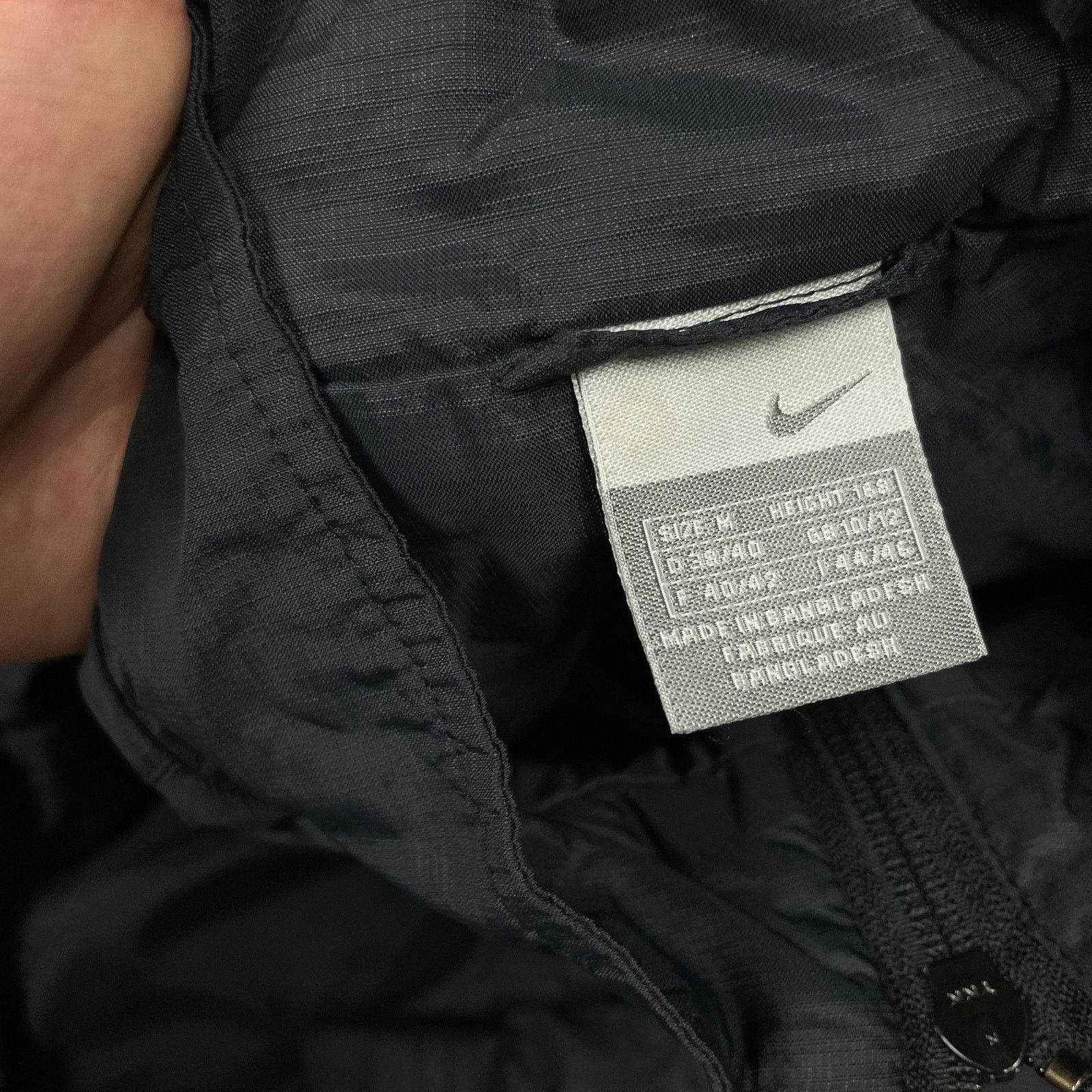 Nike × Vintage Nike Men's Black Long Sleeve Full Zip Windbreaker Jacket M Size US M / EU 48-50 / 2 - 6 Thumbnail