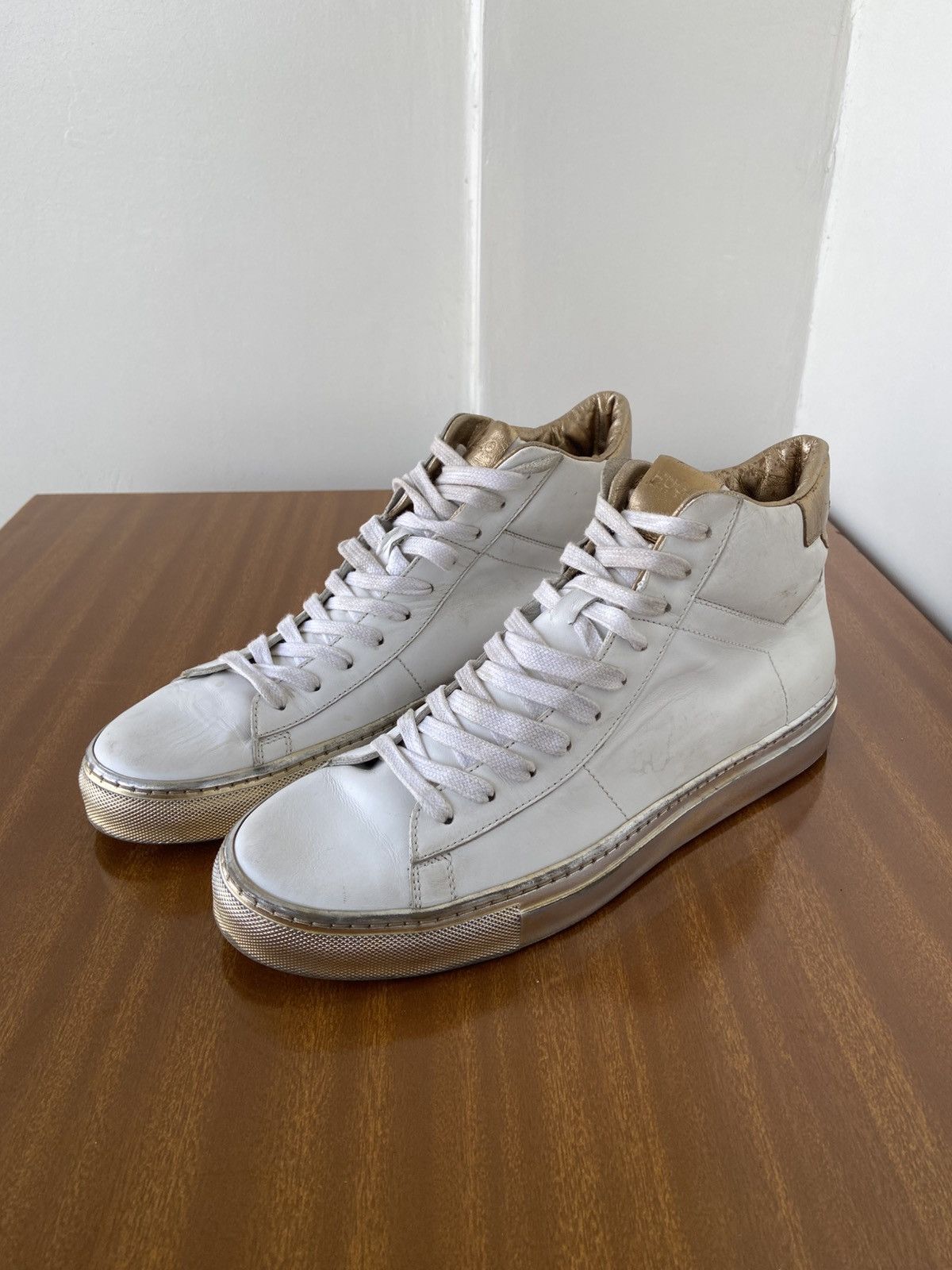 Hugo Boss Hugo Boss Size US 10 / EU 43 - 2 Thumbnail