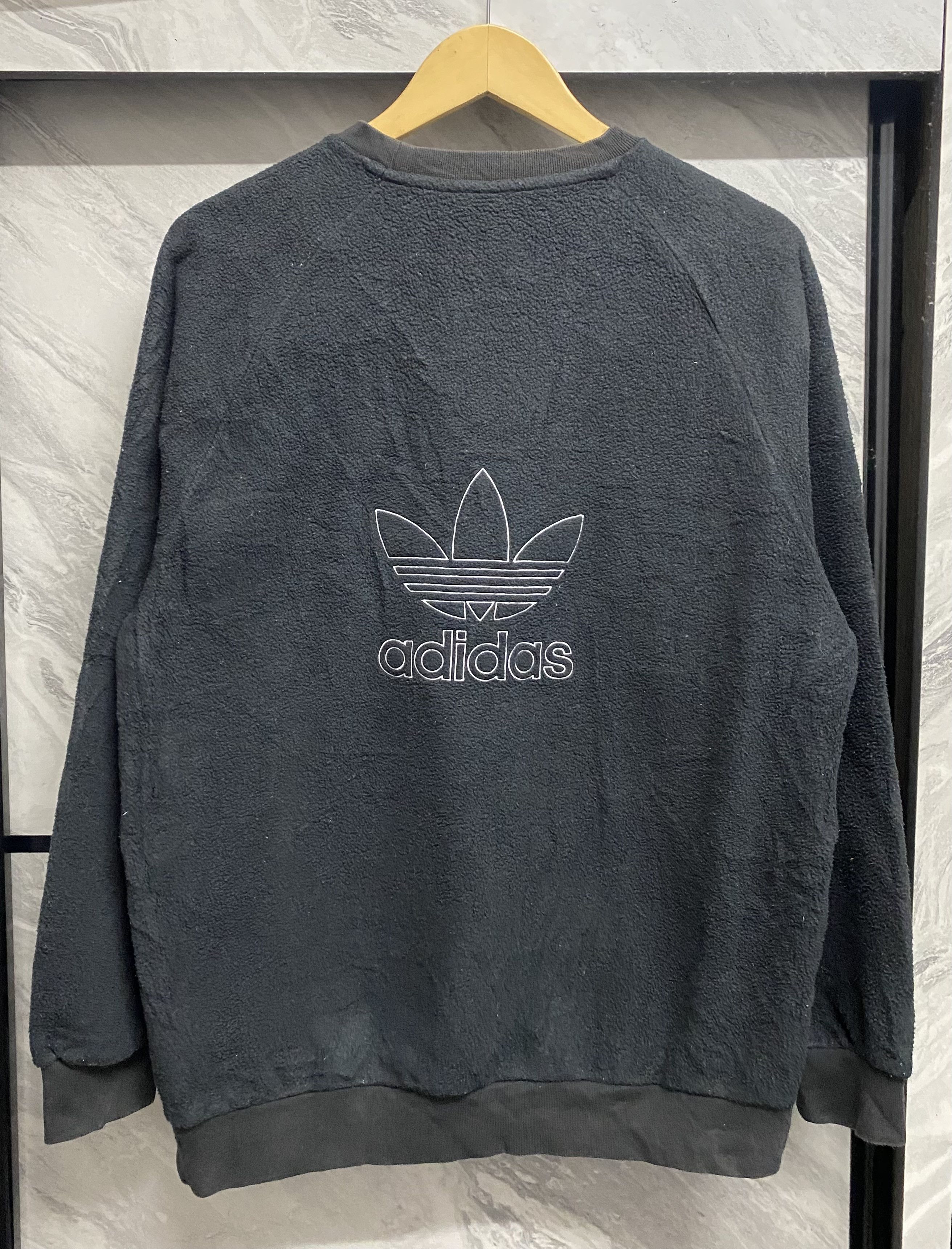 Adidas Adidas Fleece Trefoil Big Logo Shirts Size US L / EU 52-54 / 3 - 2 Thumbnail
