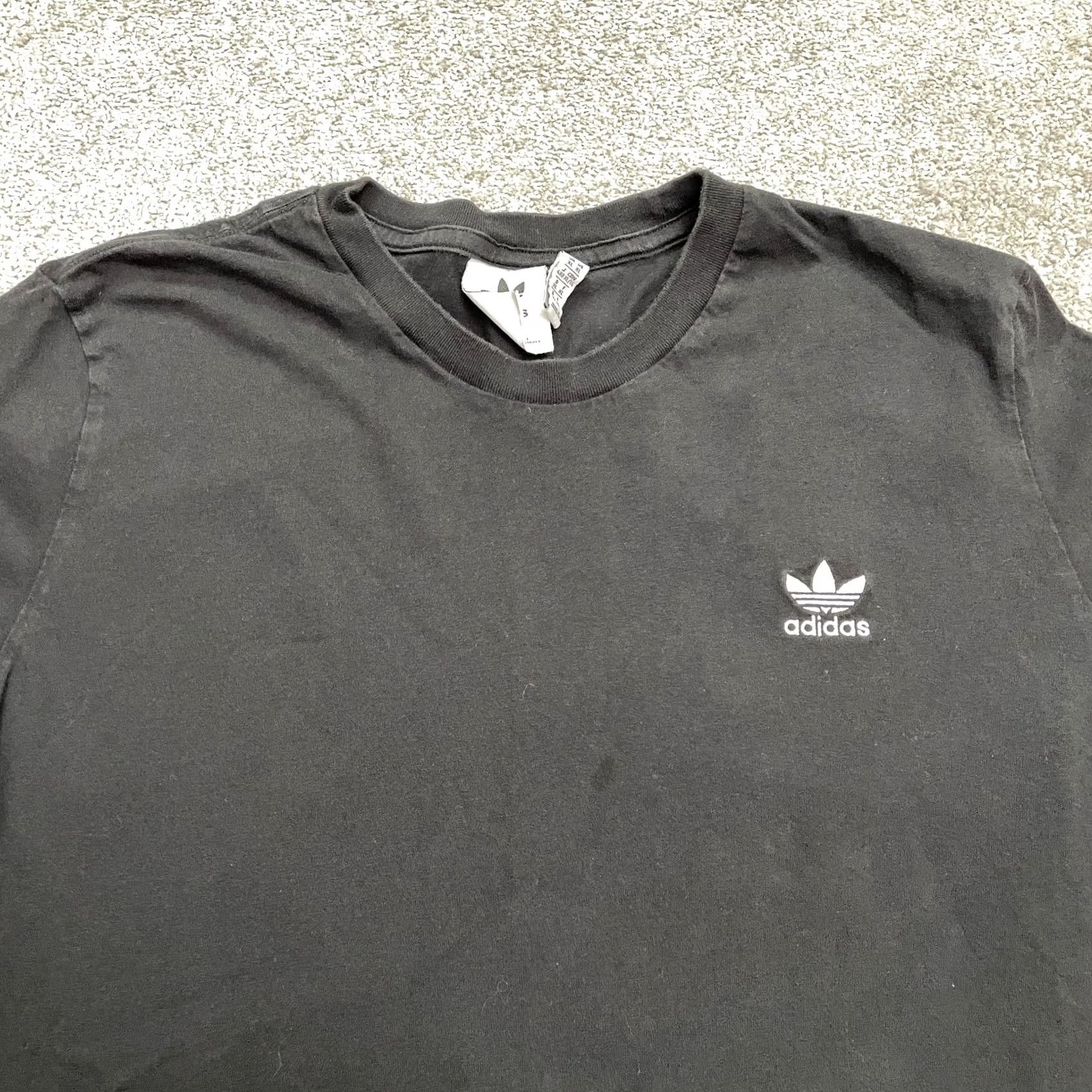 Adidas Adidas Graphic T-Shirt Mens XL Black Crew Neck Short Sleeve Casual Essential Tee Size US XL / EU 56 / 4 - 3 Thumbnail