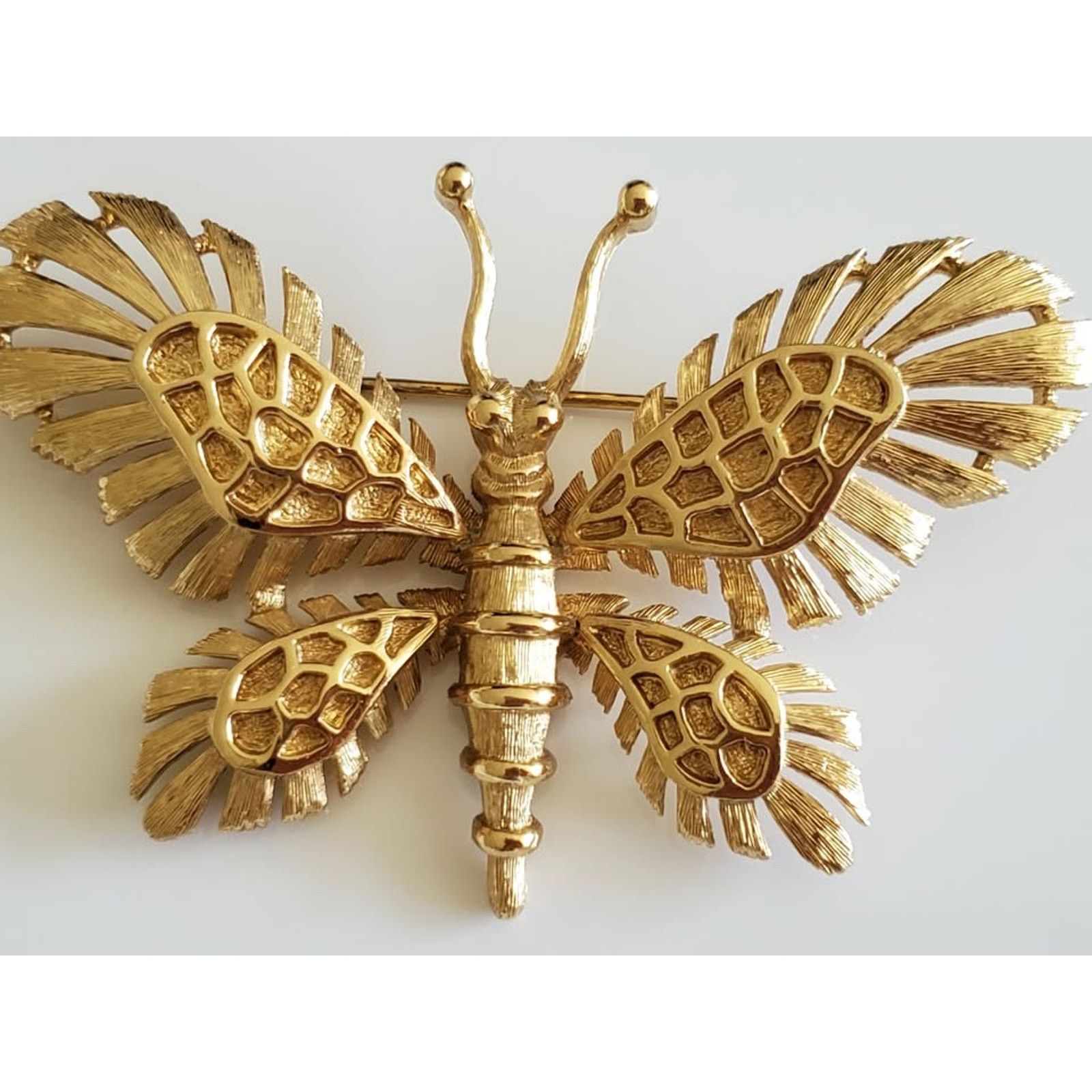 Monet Vintage Monet Signed Goldtone Metal Figural Butterfly Brooch Size ONE SIZE - 2 Thumbnail