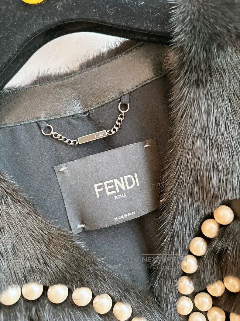 Fendi Fendi Pearl Bow Black Mink Fur Coat, Cloak Size XS / US 0-2 / IT 36-38 - 8 Thumbnail