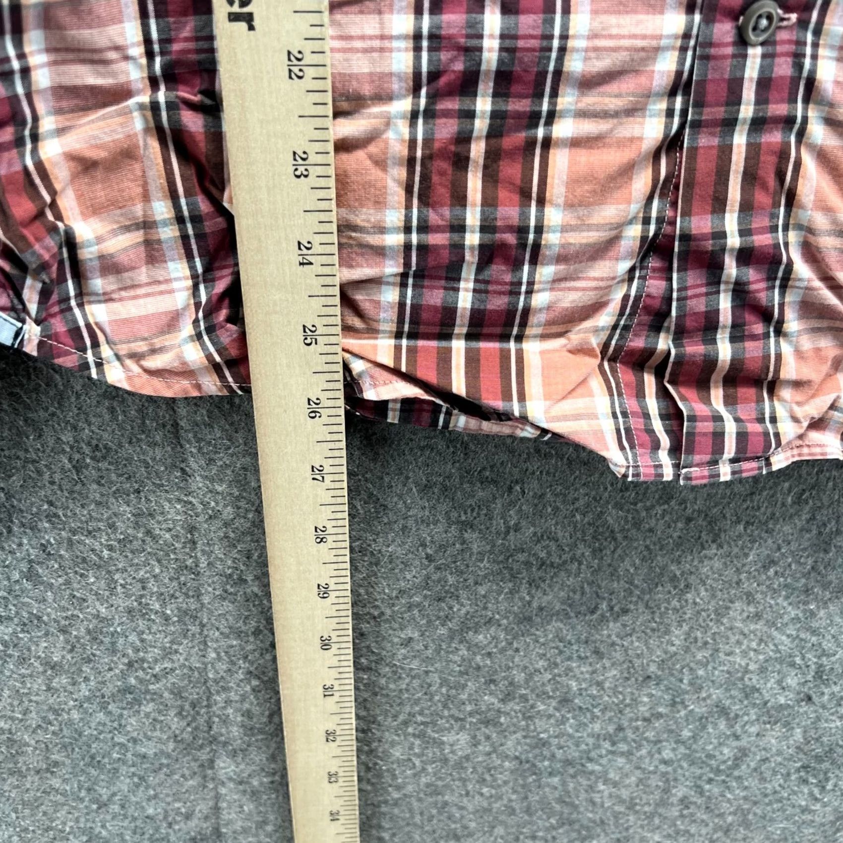 Banana Republic VINTAGE Banana Republic Shirt Men Small Adult Red Plaid Button-Down Casual Preppy Dress Size US S / EU 44-46 / 1 - 5 Thumbnail