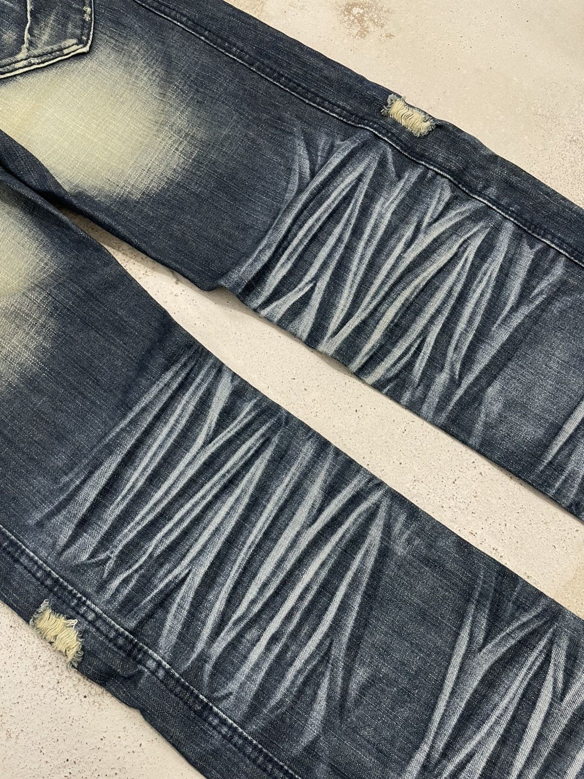 Other Savage Denim Mud Wash Distressed 3D Whisker I6W9 Size US 29 - 13 Thumbnail