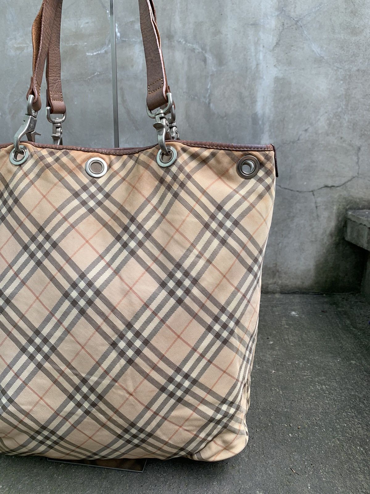 Burberry Blue Label Nova Plaid Tote Bag Size ONE SIZE - 6 Thumbnail