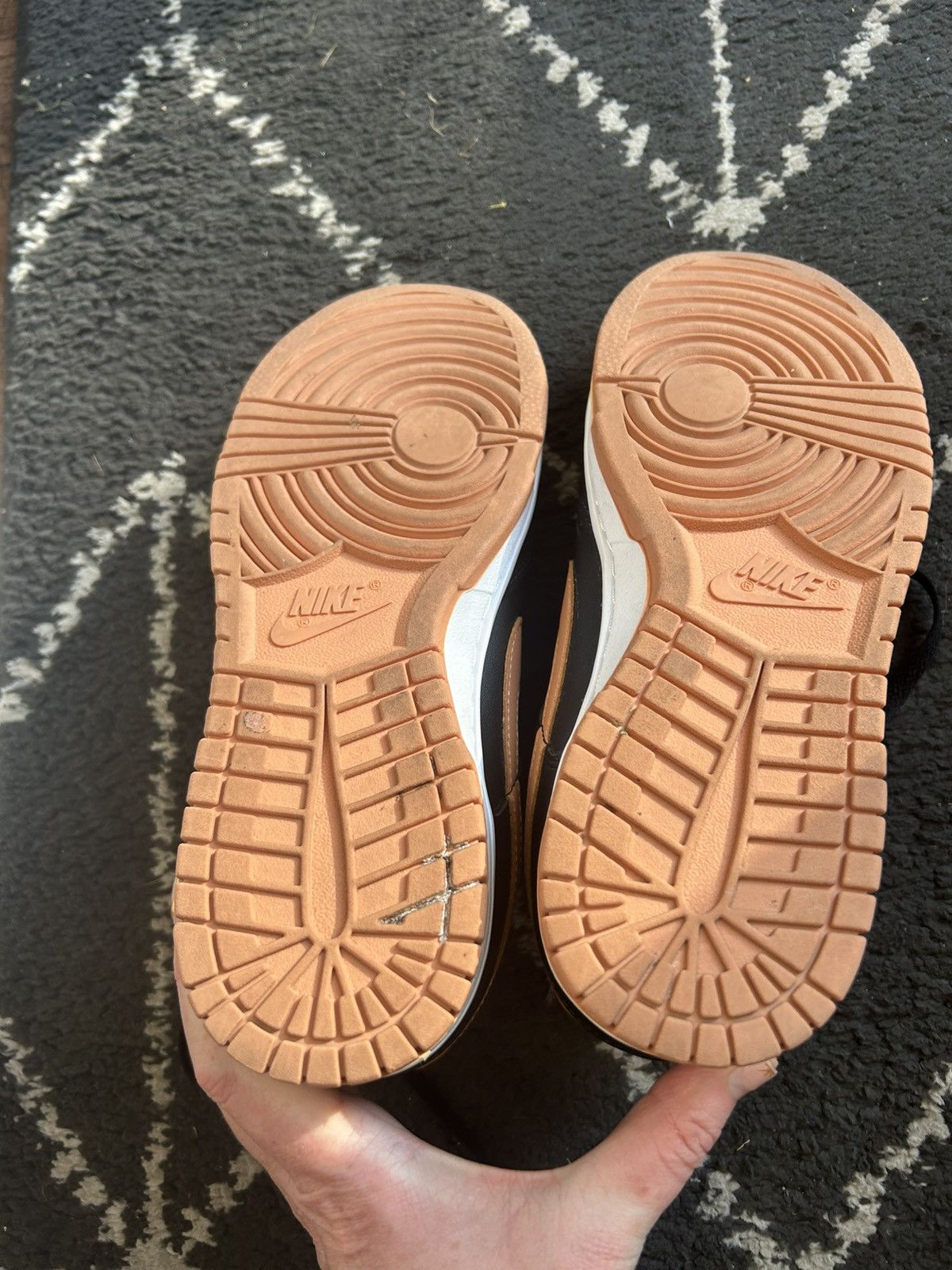 Nike NIKE LOW DUNK Size US 7 / EU 40 - 6 Thumbnail