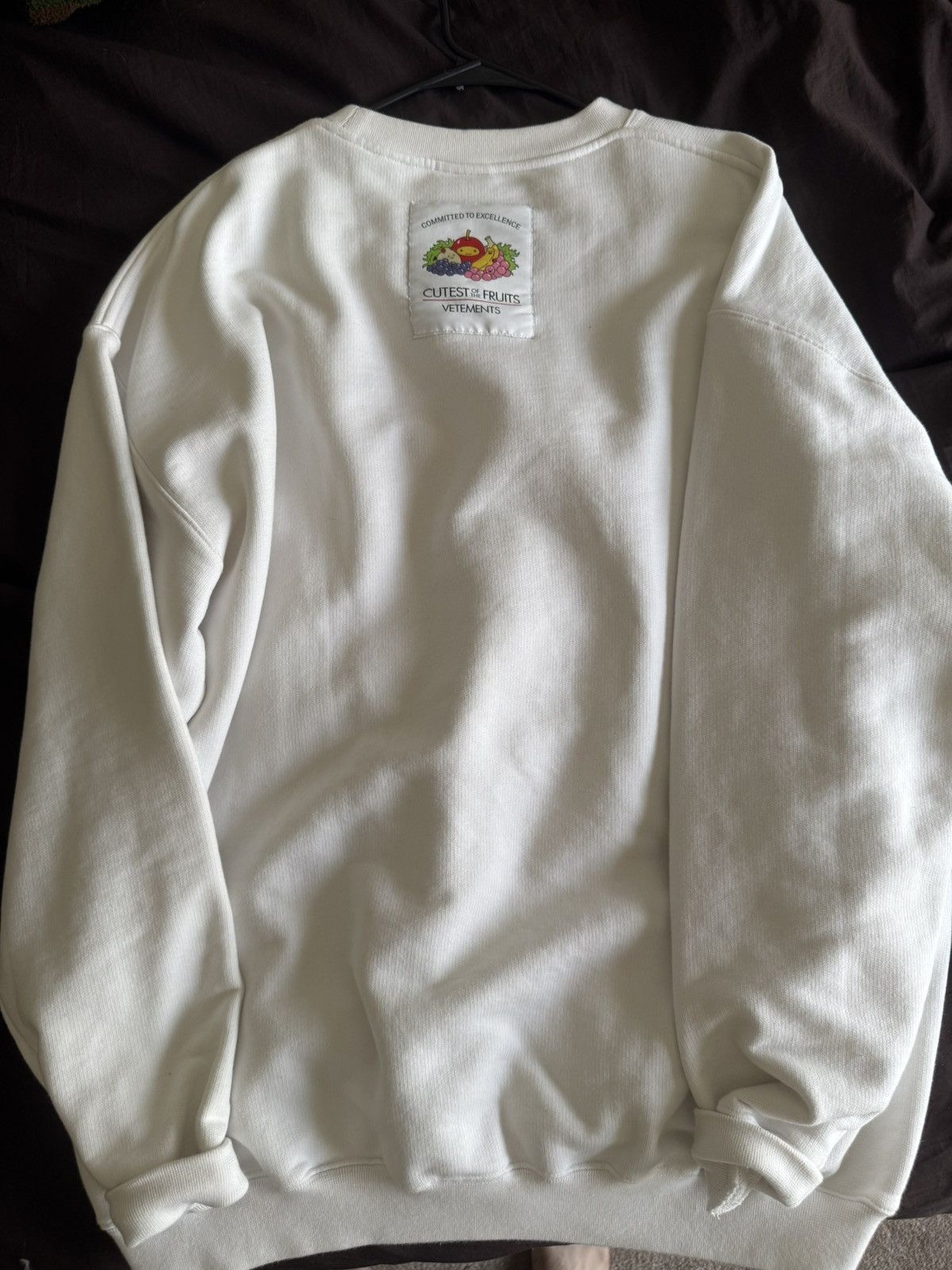 Vetements Vetements Cutest of the Fruits Sweatshirt Size US M / EU 48-50 / 2 - 6 Thumbnail