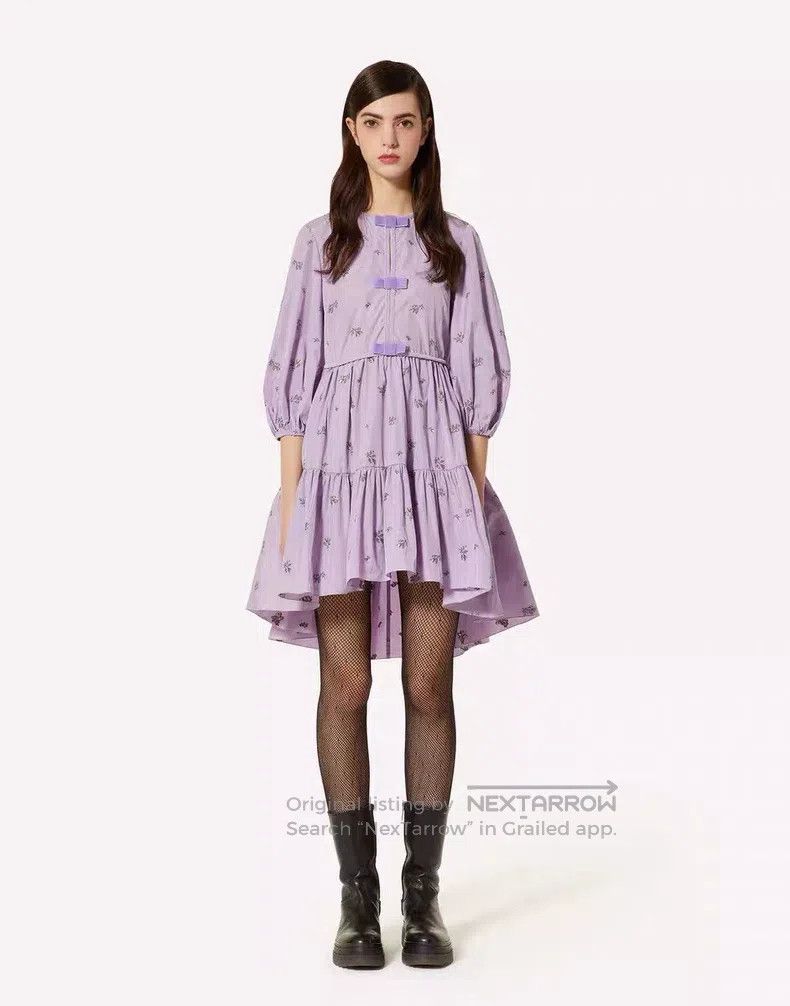 Valentino 320 Size XS / US 0-2 / IT 36-38 - 2 Thumbnail