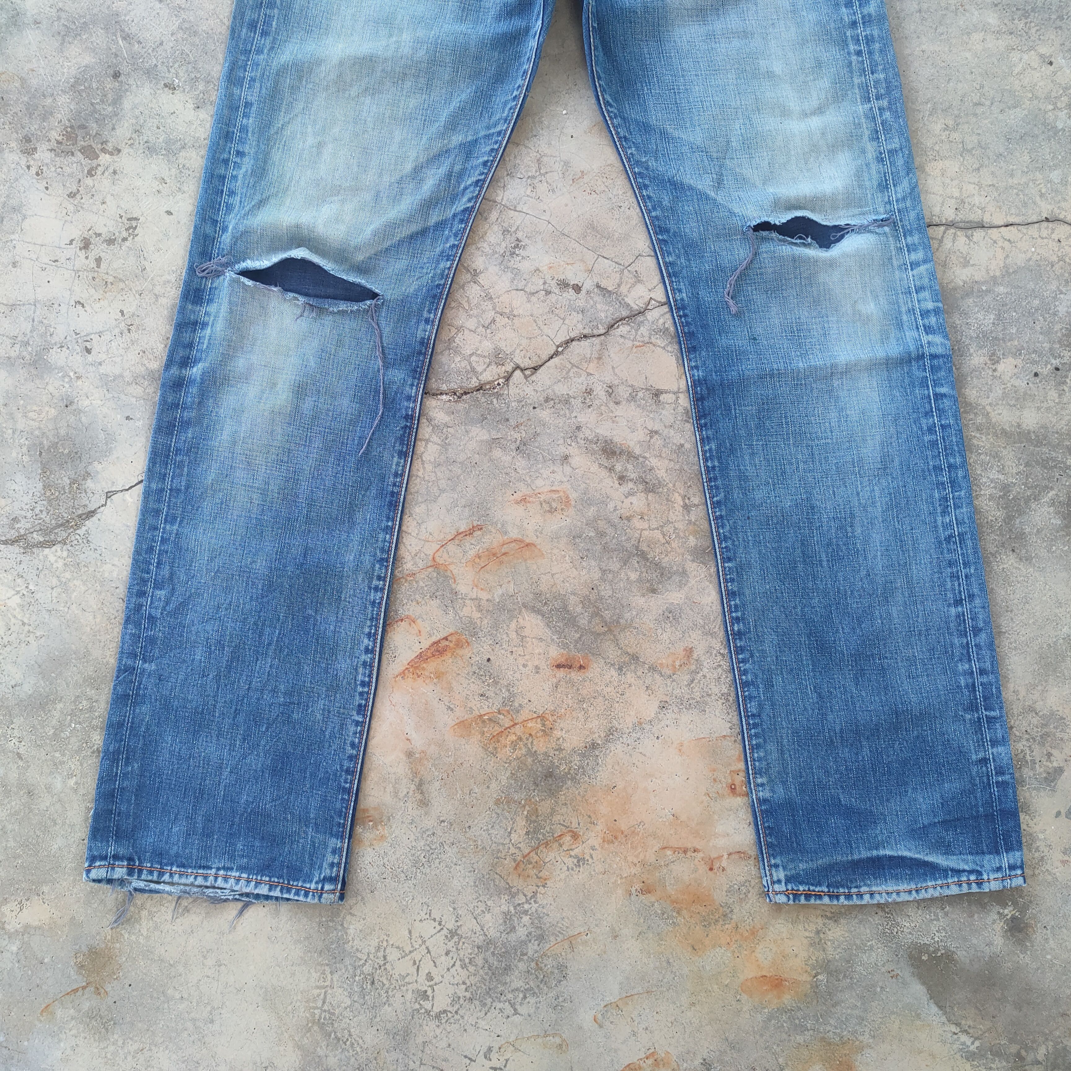 Levi's VINTAGE LEVI'S 501 PREMIUM RIPPED FADED JEANS DENIM PANTS Size US 33 - 5 Thumbnail
