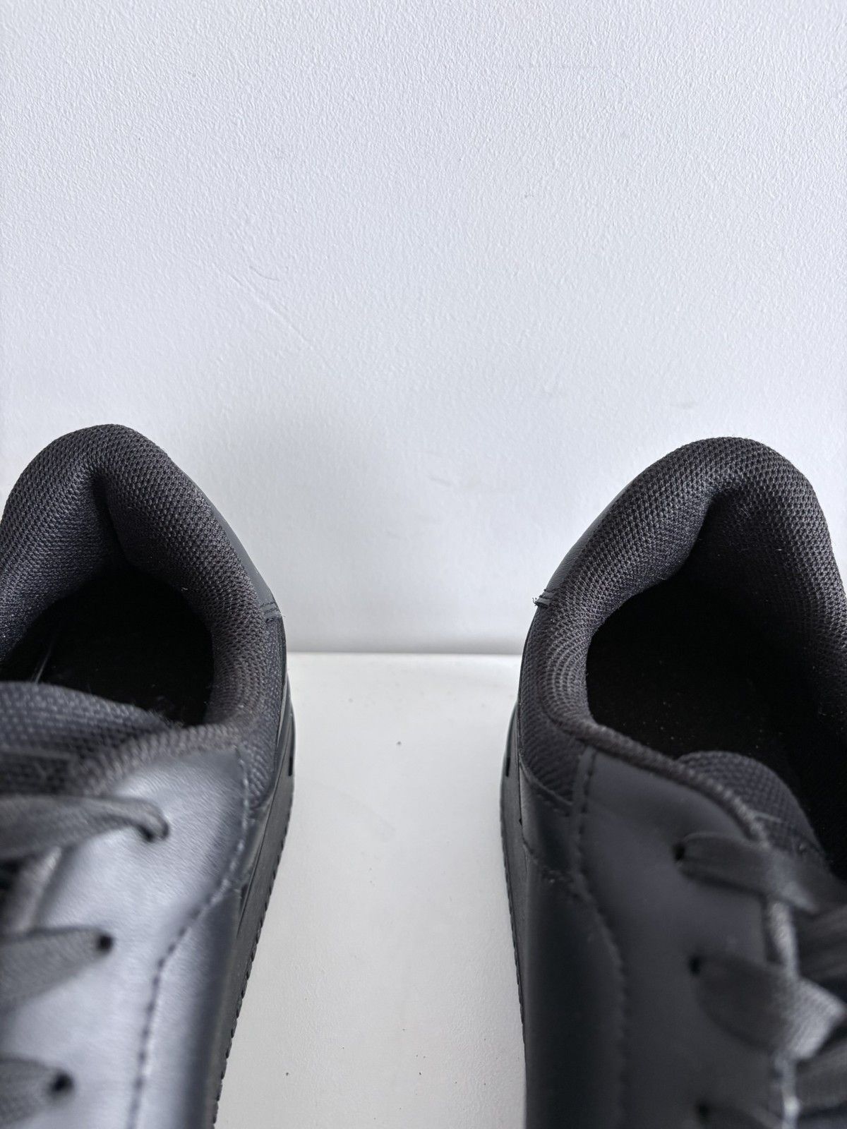Tommy Hilfiger Tommy Hilfiger TJW Retro Basket leather sneakers size 37 Size US 7 / IT 37 - 3 Thumbnail