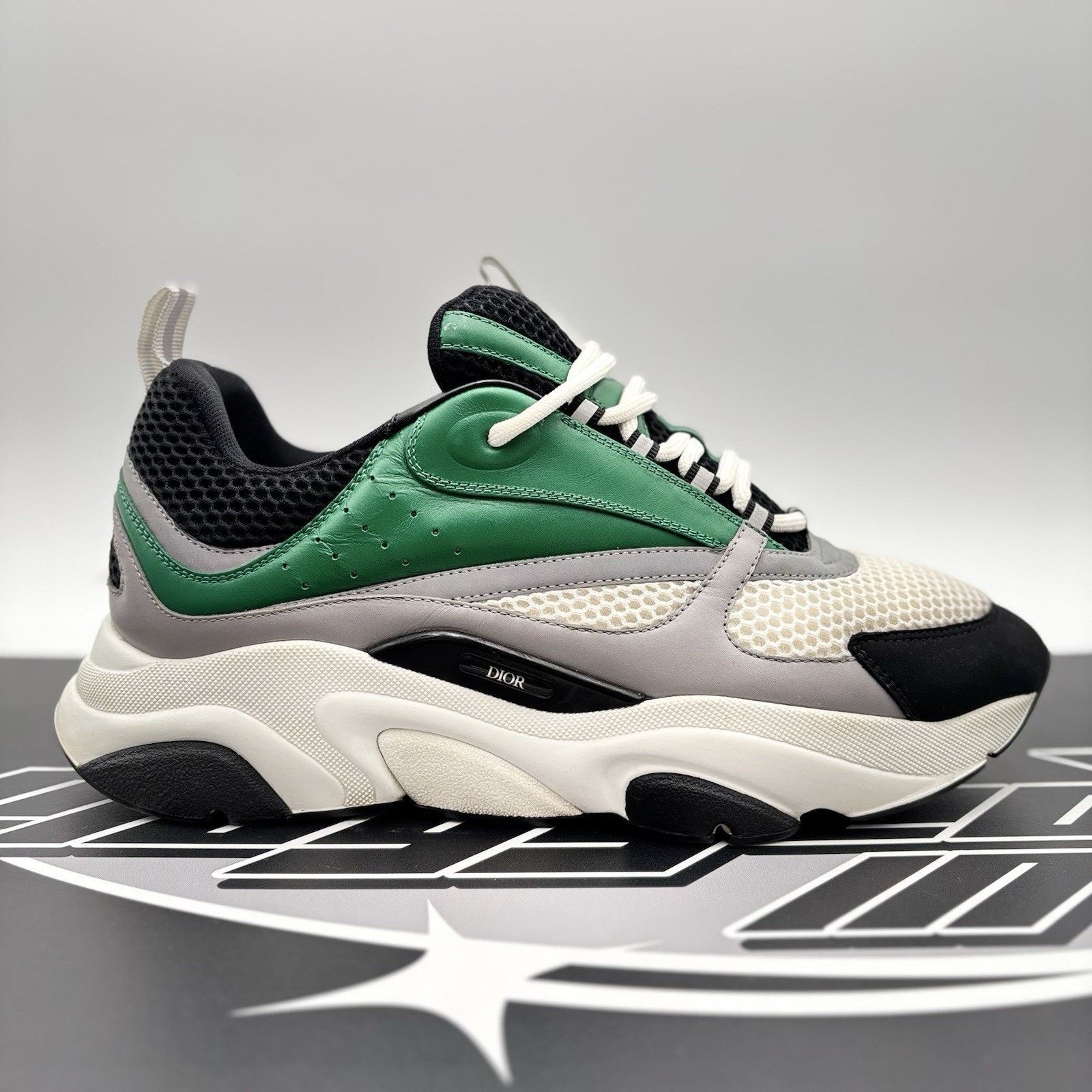 Dior Dior B22 Sneaker ' Green White Black ' | GOOD CONDITION! Size US 13 / EU 46 - 2 Thumbnail
