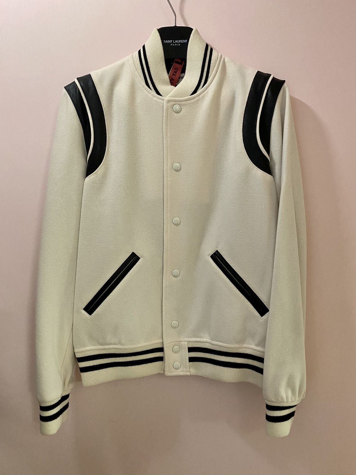 Saint Laurent Paris Saint Laurent white teddy bomber jacket 46 Size US S / EU 44-46 / 1 - 3 Thumbnail
